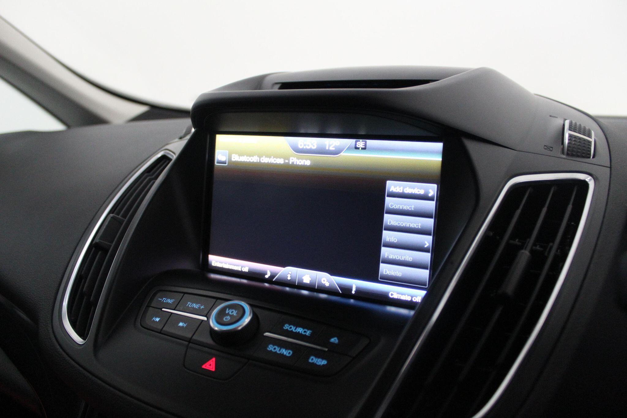 Ford C-Max view 35