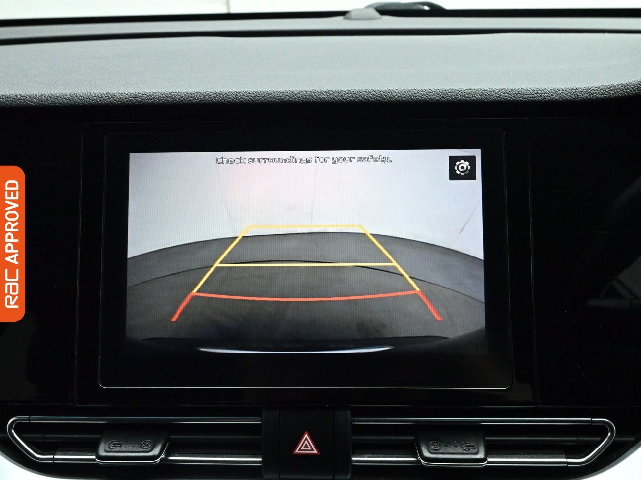 Kia Niro view 16