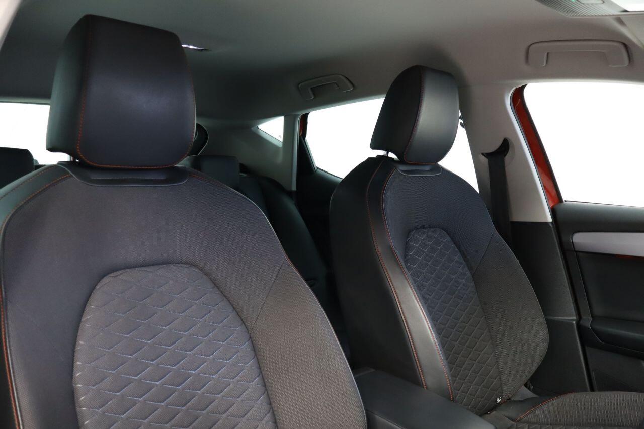Seat Leon view 8