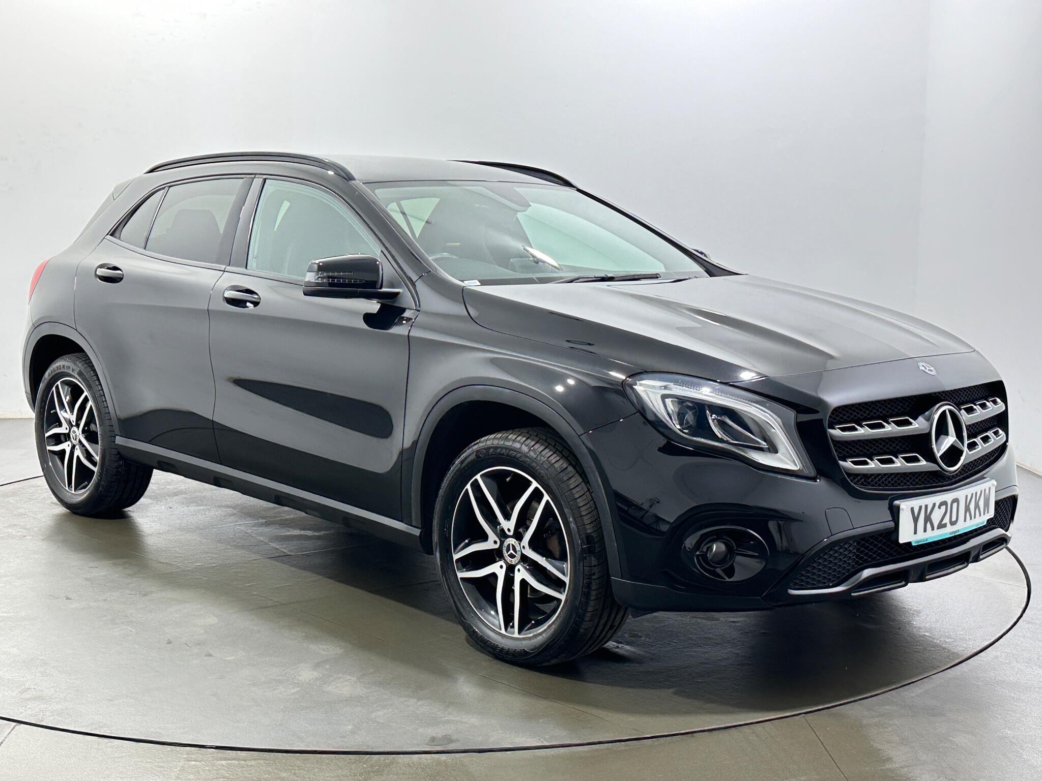 Mercedes-Benz Gla main image