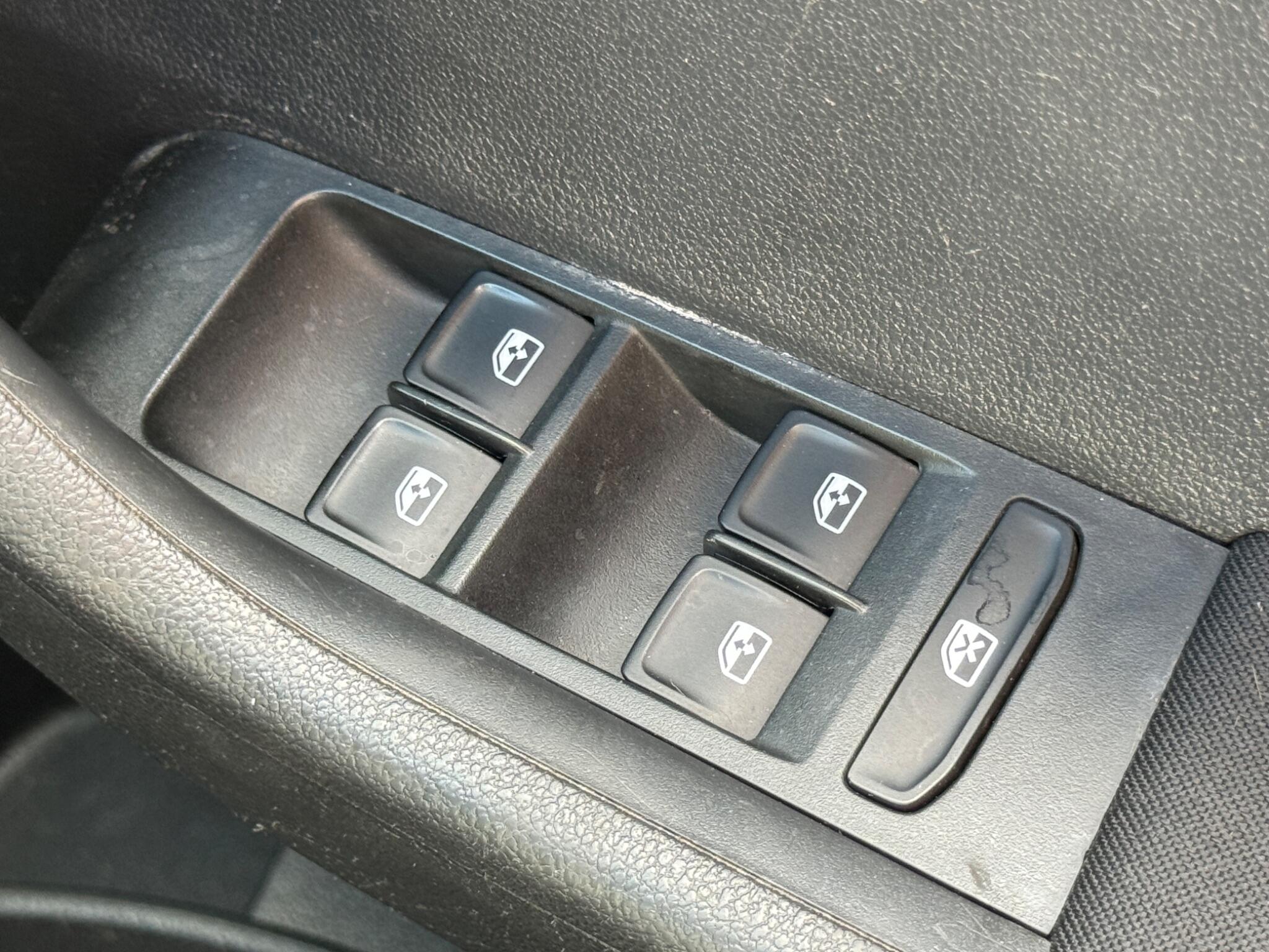 Skoda Fabia - Image 77