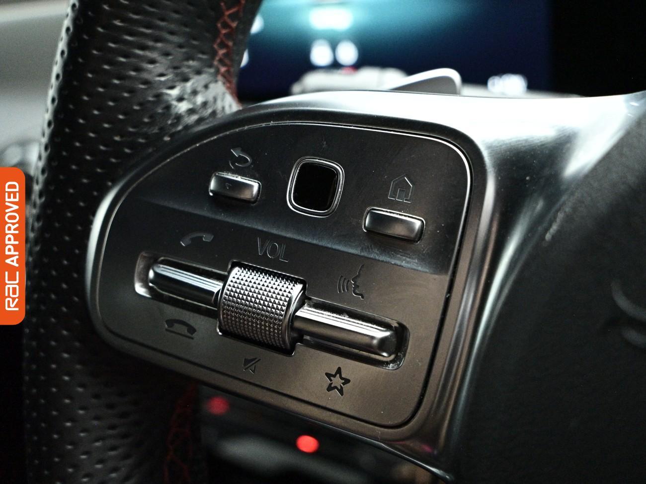 Mercedes-Benz Cla view 22