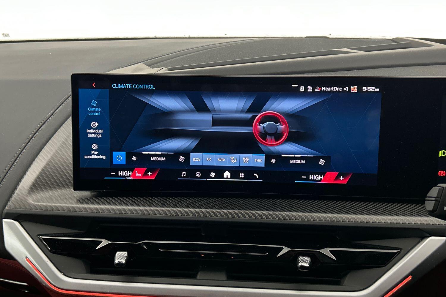 BMW XM view 25
