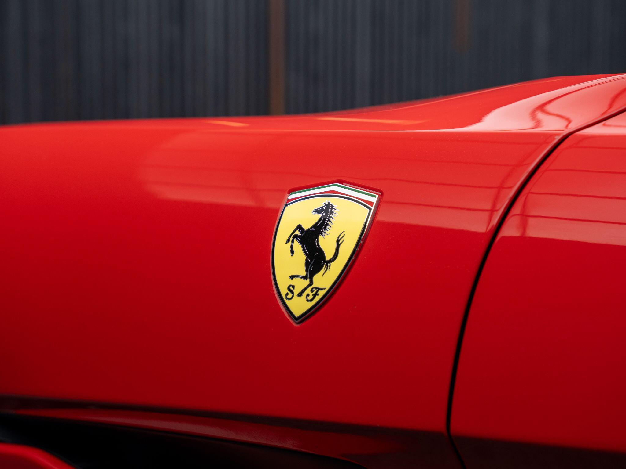 Ferrari Portofino view 10