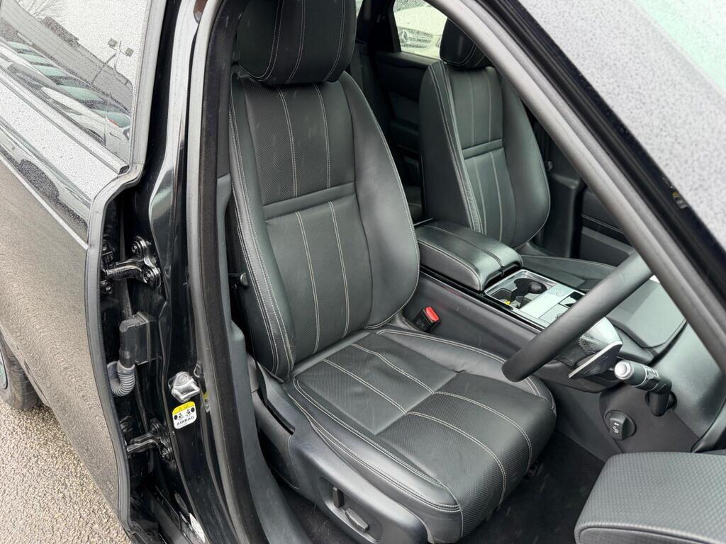 Land Rover Range Rover Velar view 17