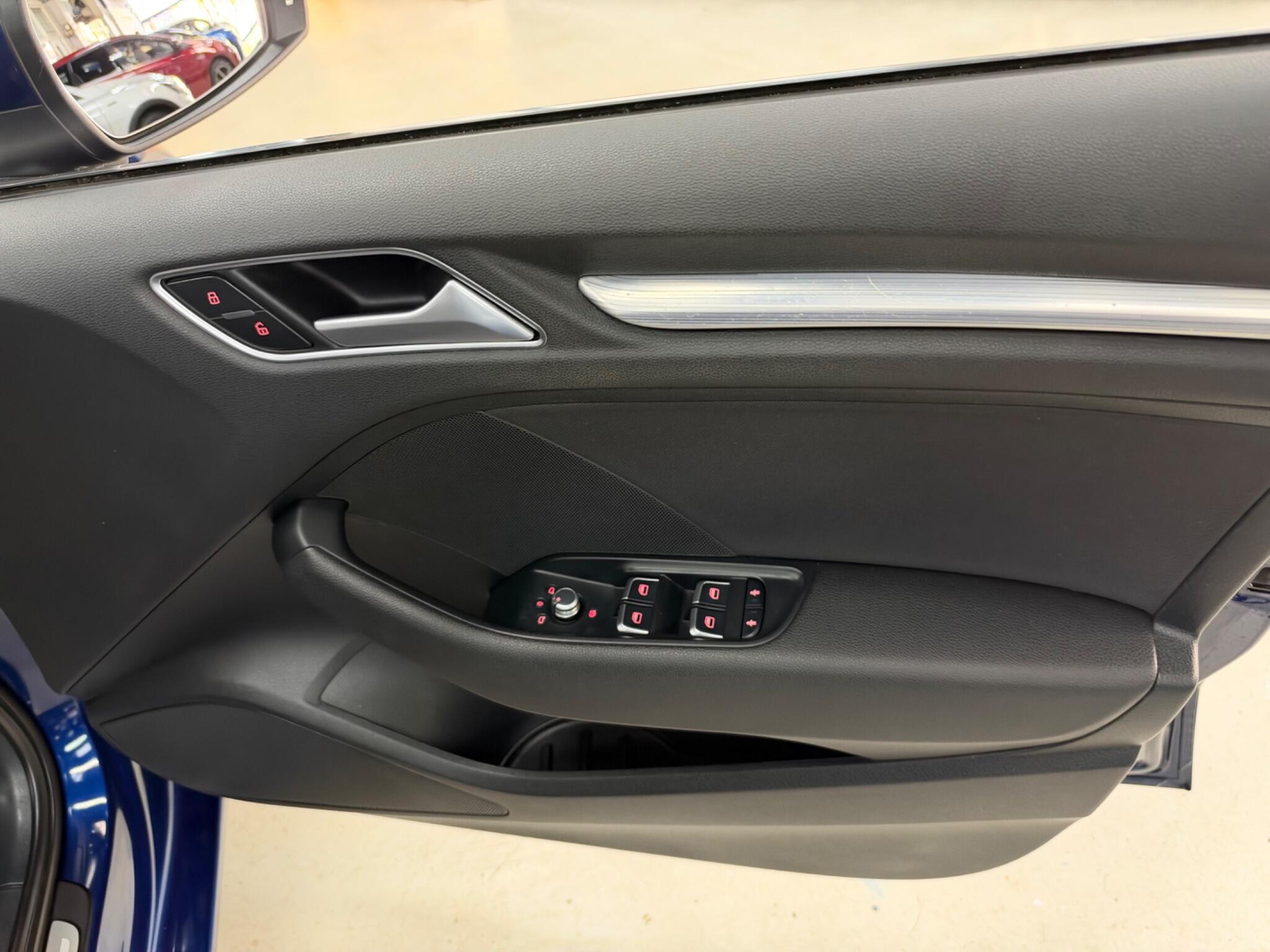 Audi A3 view 27