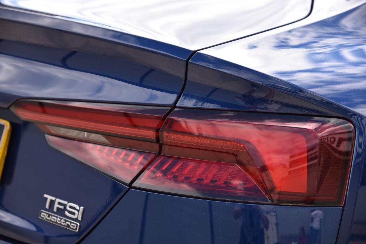 Audi A5 view 16