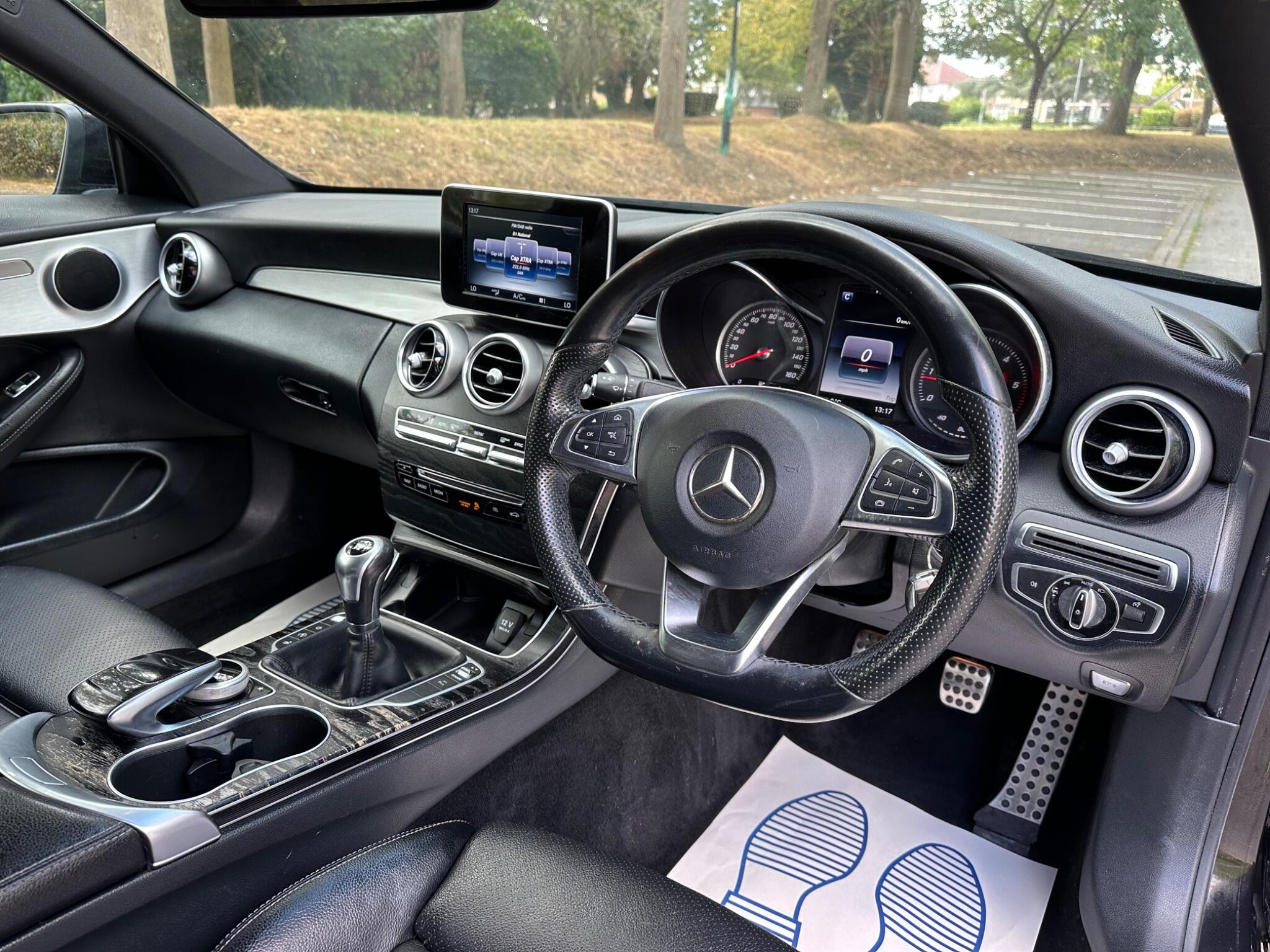 Mercedes-Benz C-Class view 10