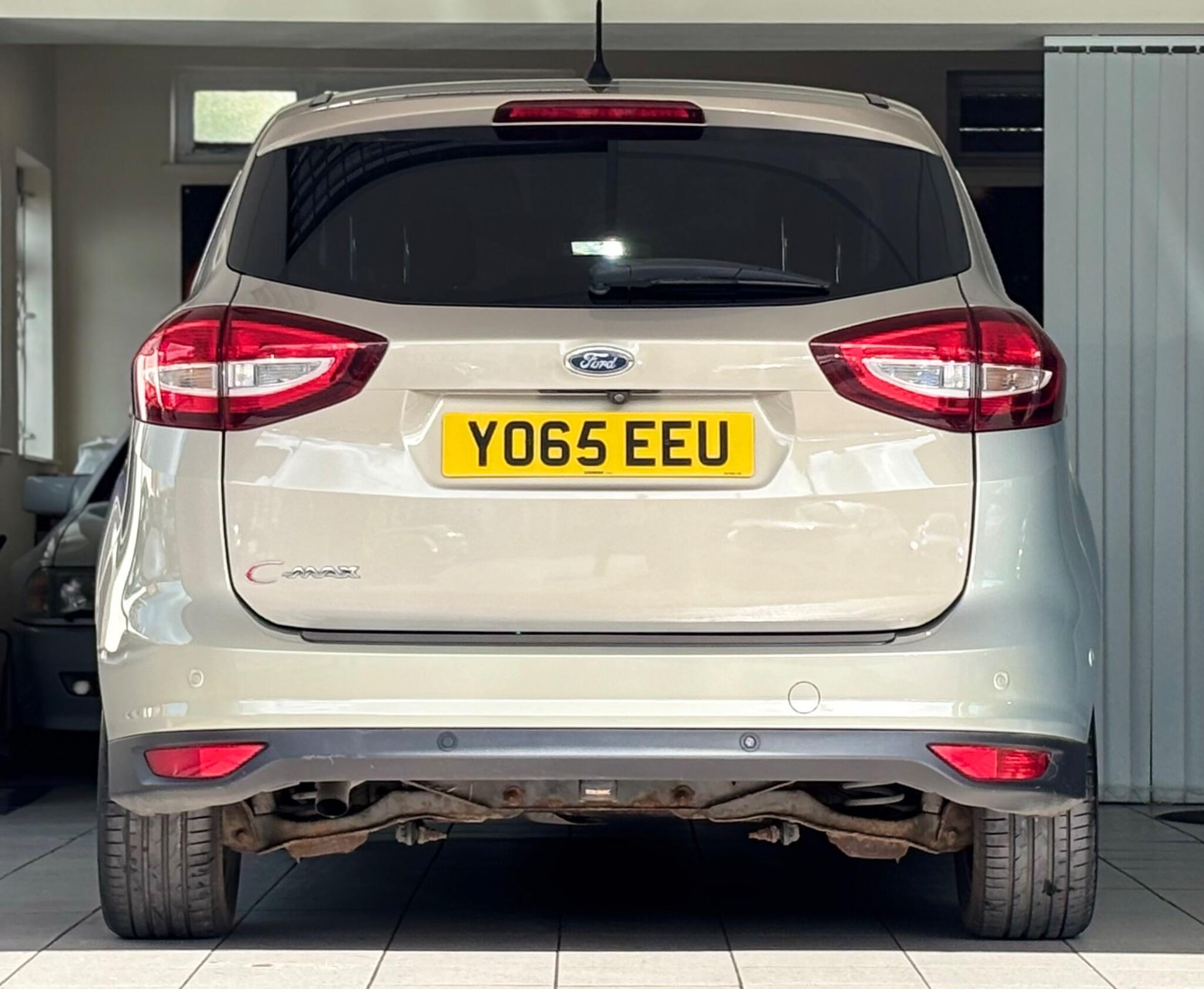 Ford C-Max view 7