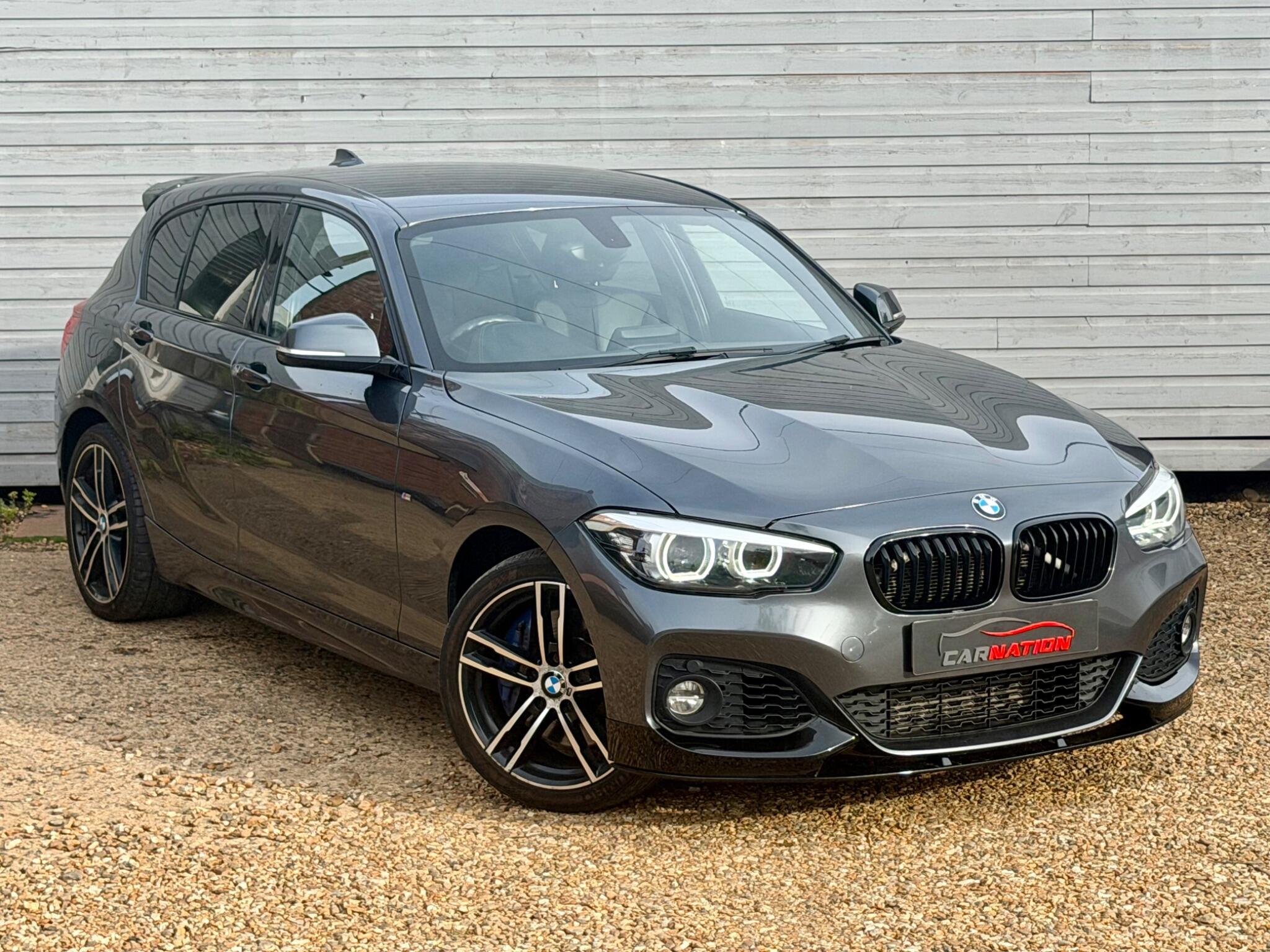 BMW 1 Series view 2