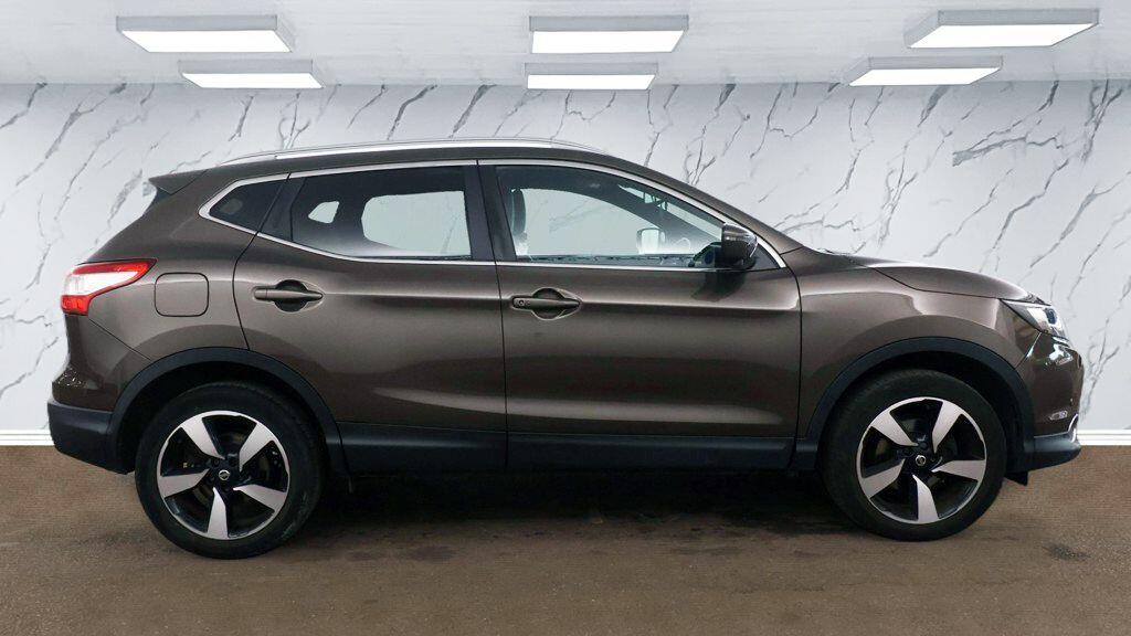 Nissan Qashqai view 8