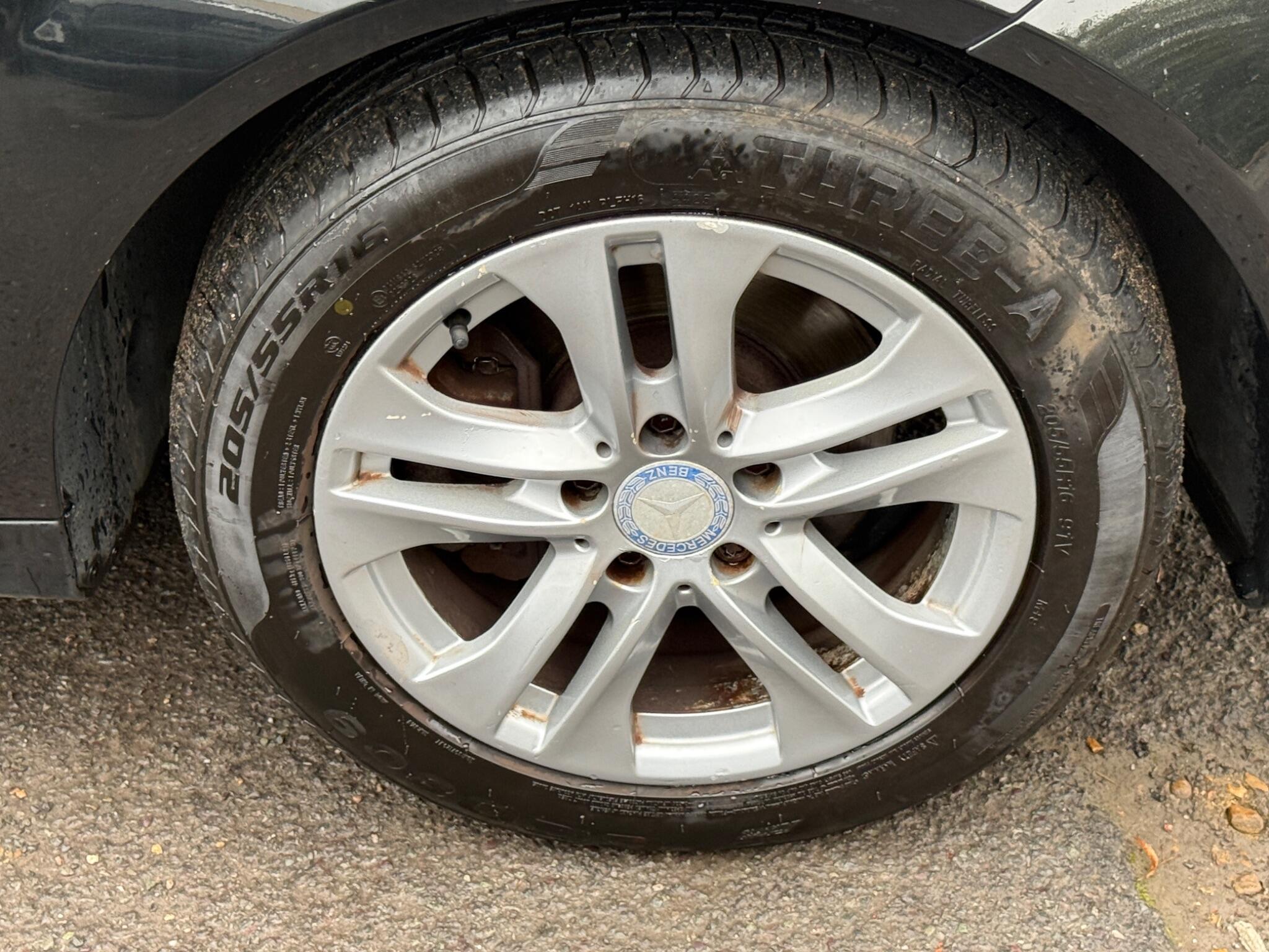 Mercedes-Benz C Class - Image 24