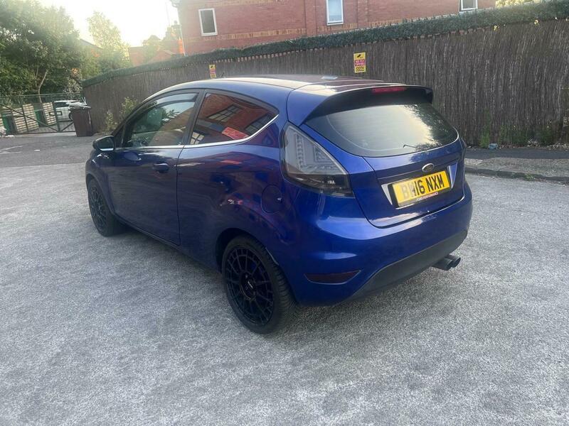2016 Ford Fiesta 1.0T EcoBoost Zetec Euro 6 (s/s) 3dr • 83,190 miles image 4