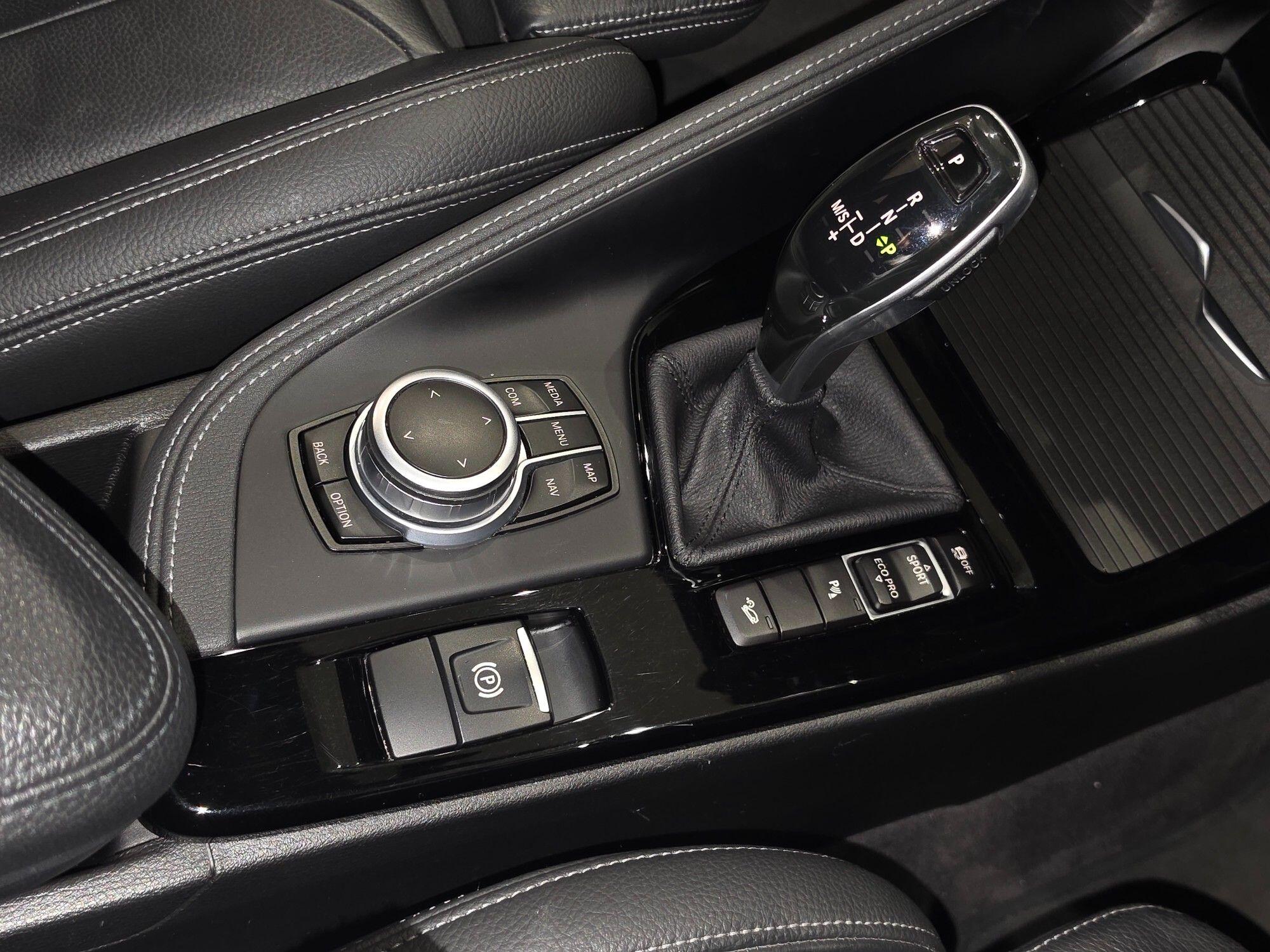 BMW X2 view 32