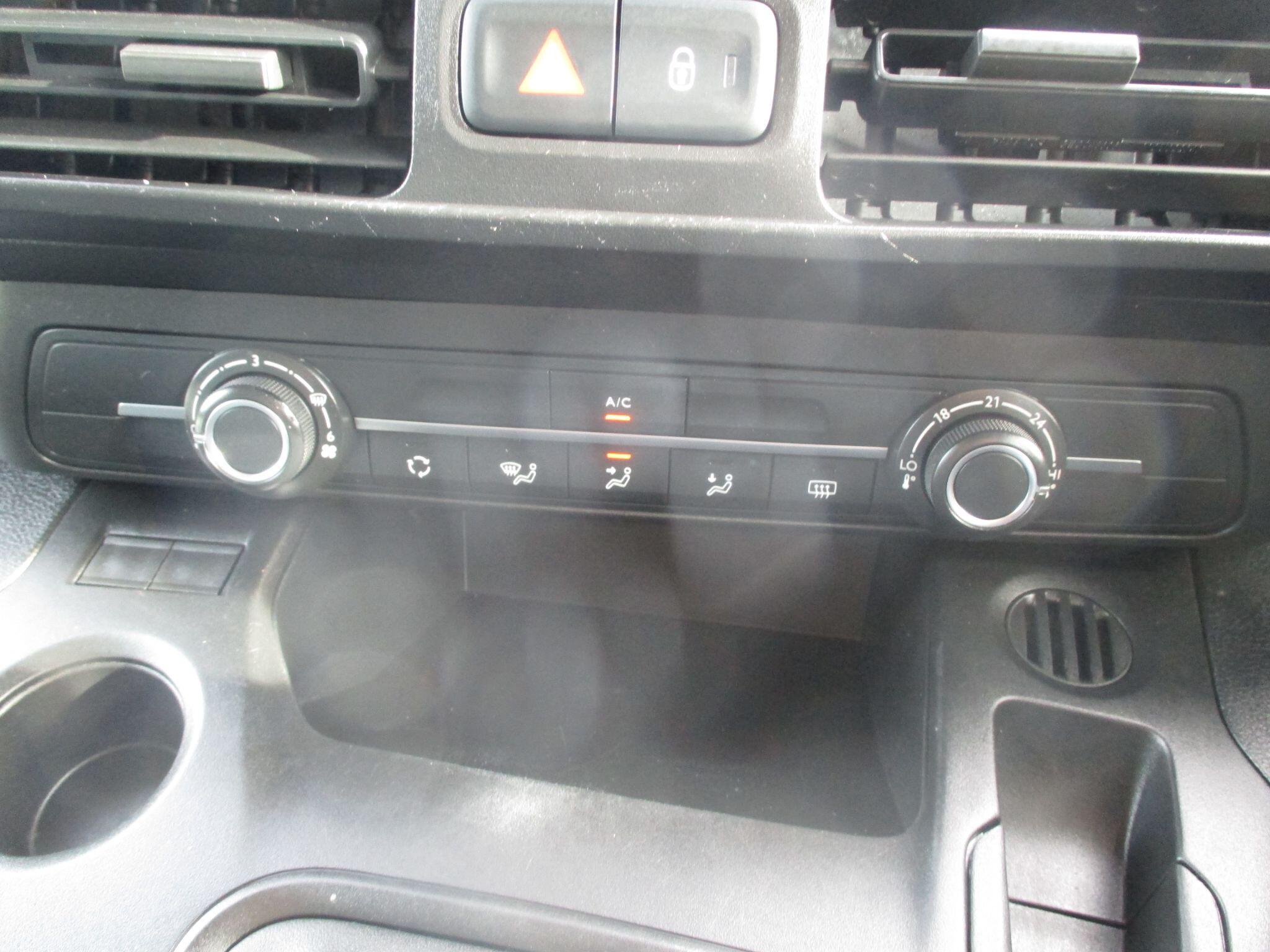 Citroen Berlingo view 42
