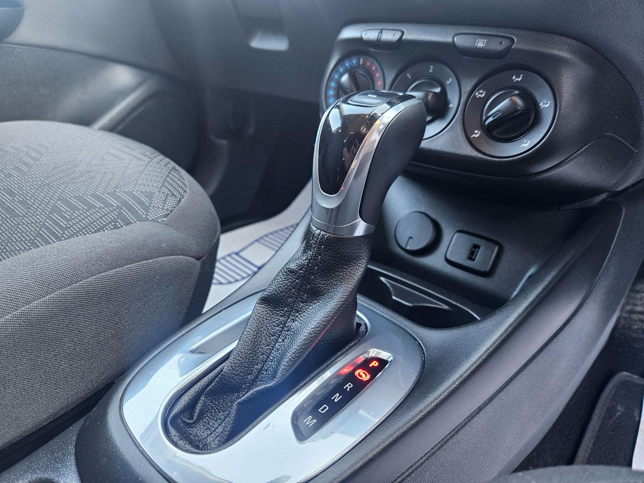 2018 Vauxhall Corsa image 23