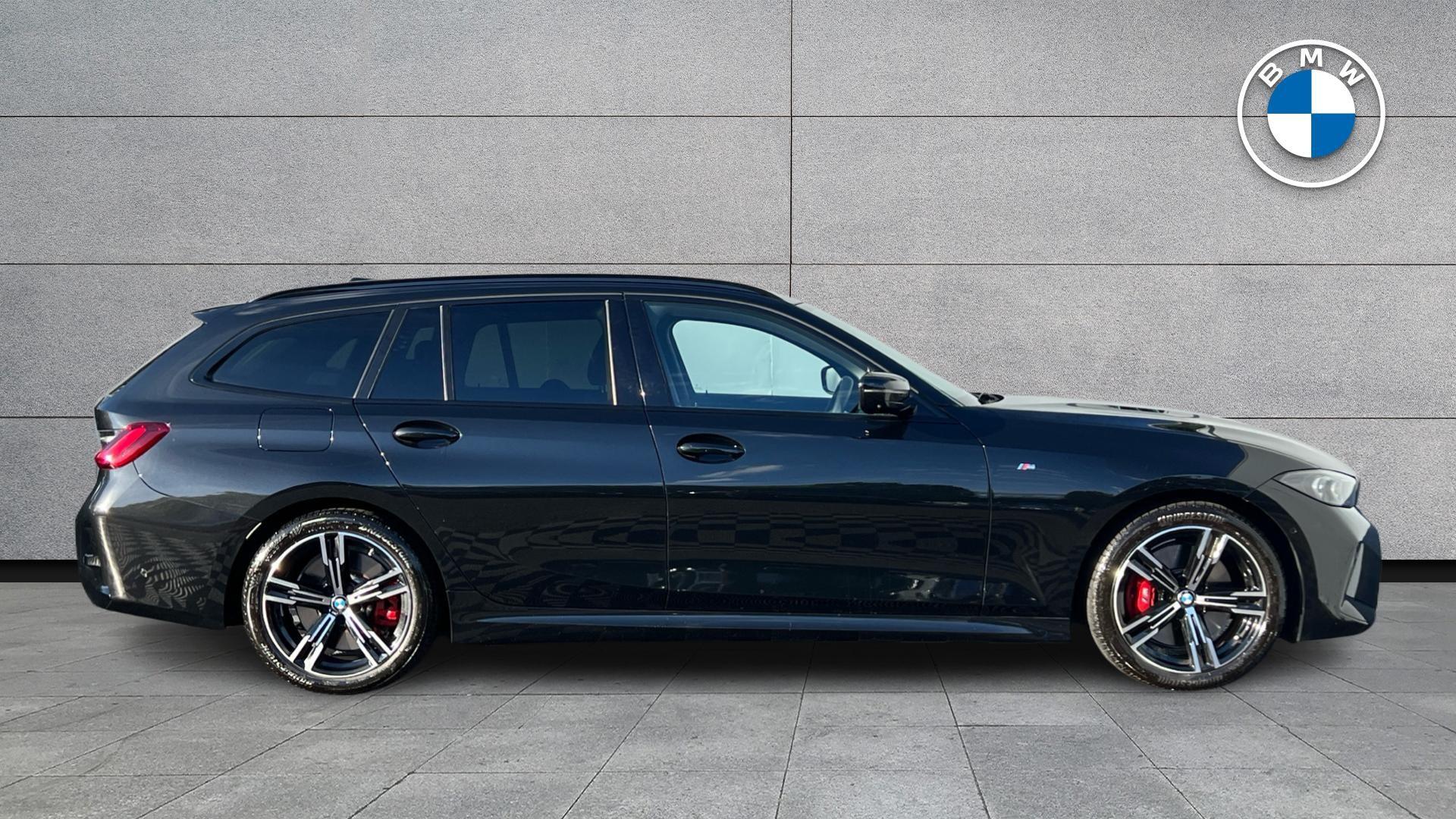 BMW 3 Series view 3