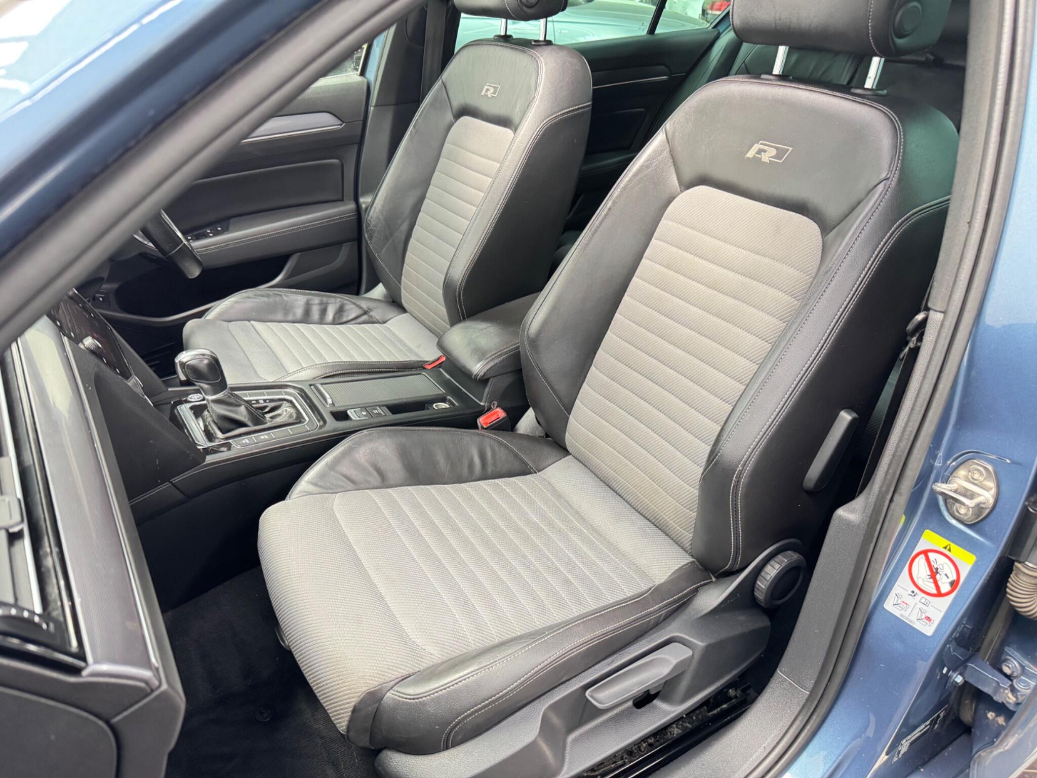 Volkswagen Passat view 31
