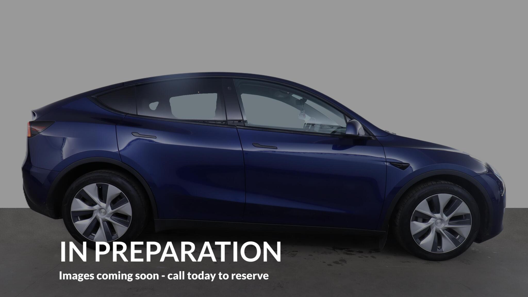 Tesla Model Y view 5