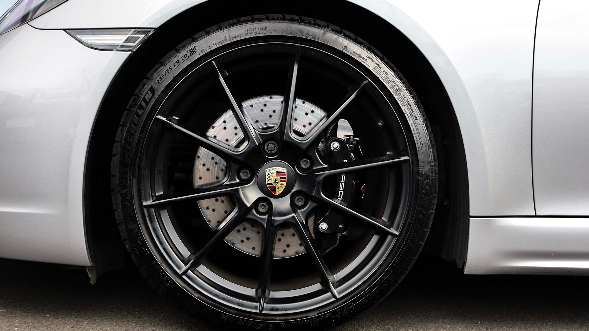 Porsche Cayman view 4