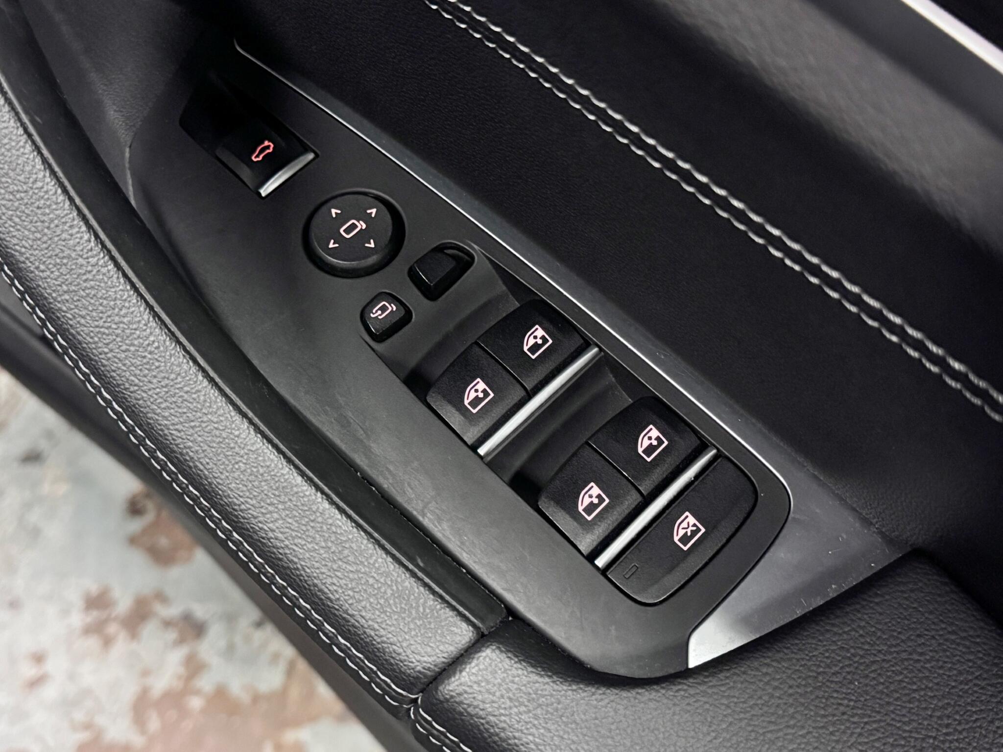 BMW X3 view 16