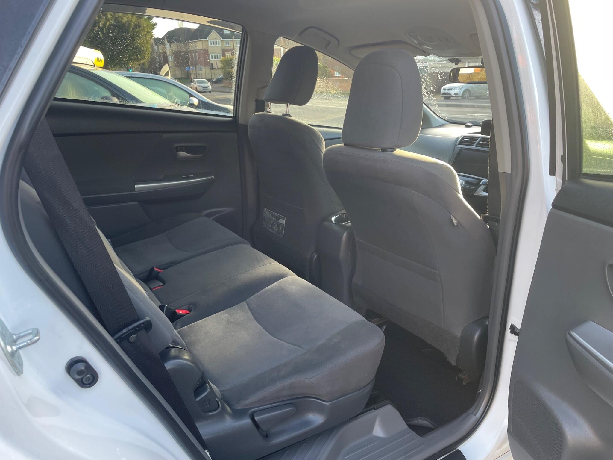 2014 Toyota Prius 1.5 CVT 4dr • 101,741 miles image 24