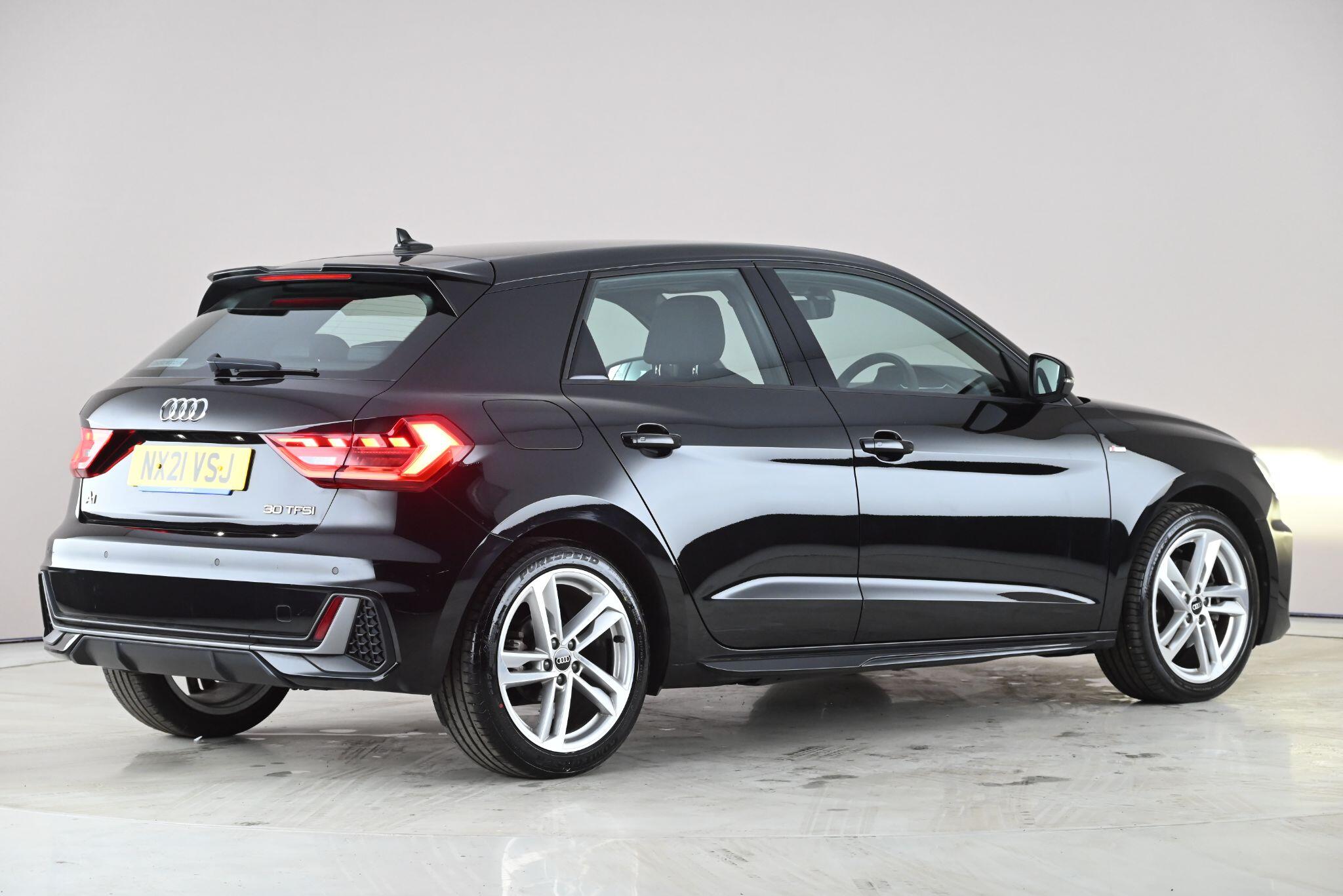 Audi A1 view 5