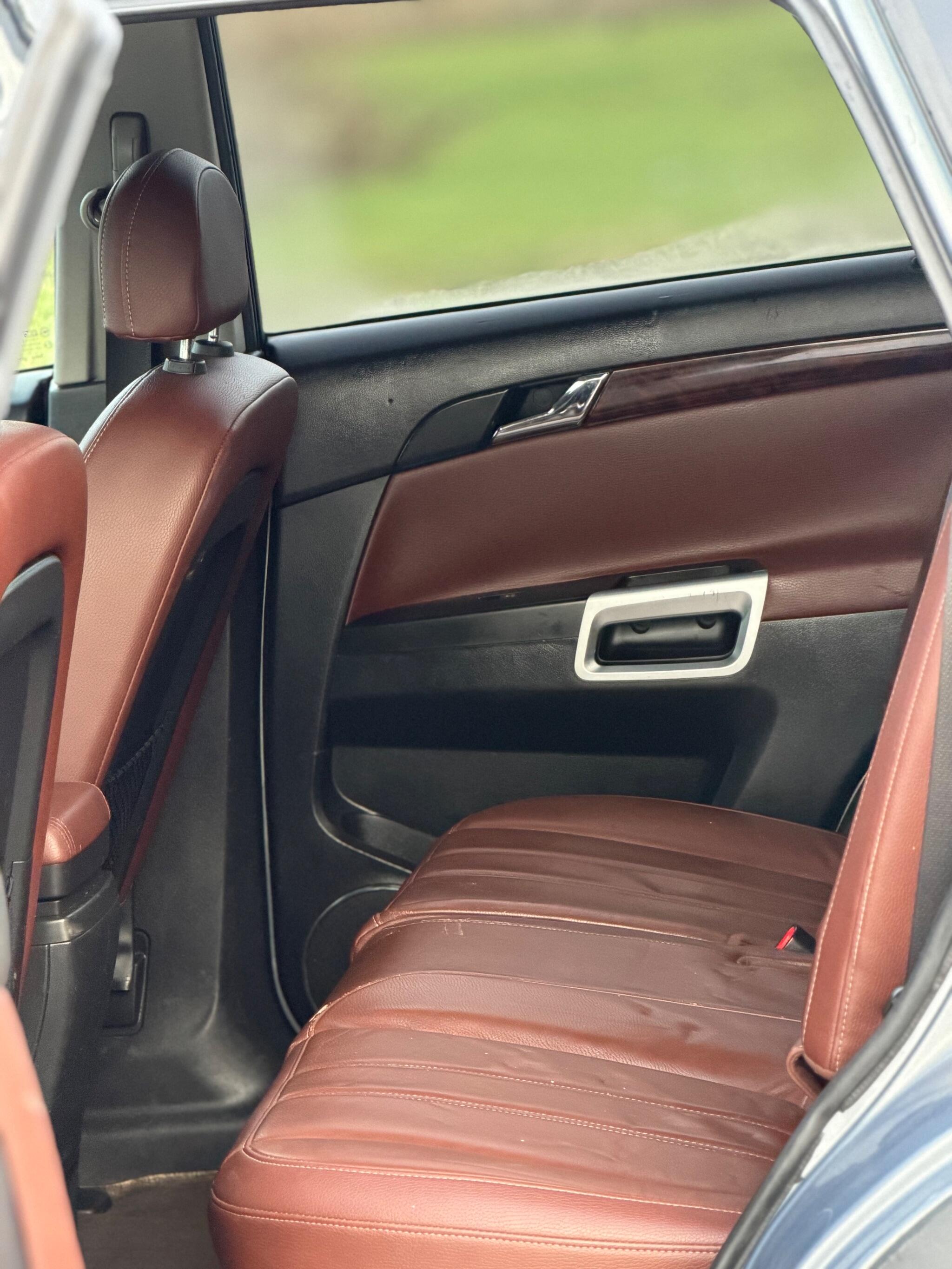 2012 Vauxhall Antara 2.2 CDTi SE Auto 4WD Euro 5 5dr (SNav) image 20