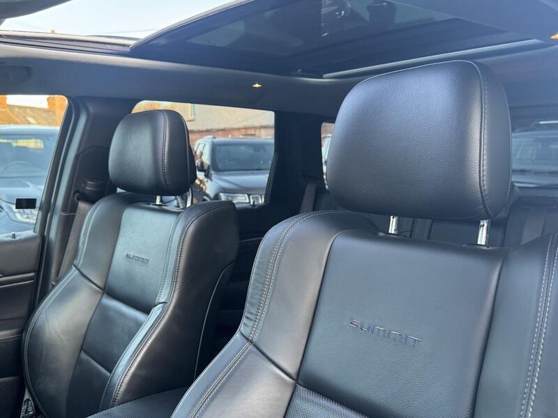 2019 Jeep Grand Cherokee 3.0 V6 MultiJetII Summit Auto 4WD Euro 6 (s/s) 5dr • 45,000 miles image 58