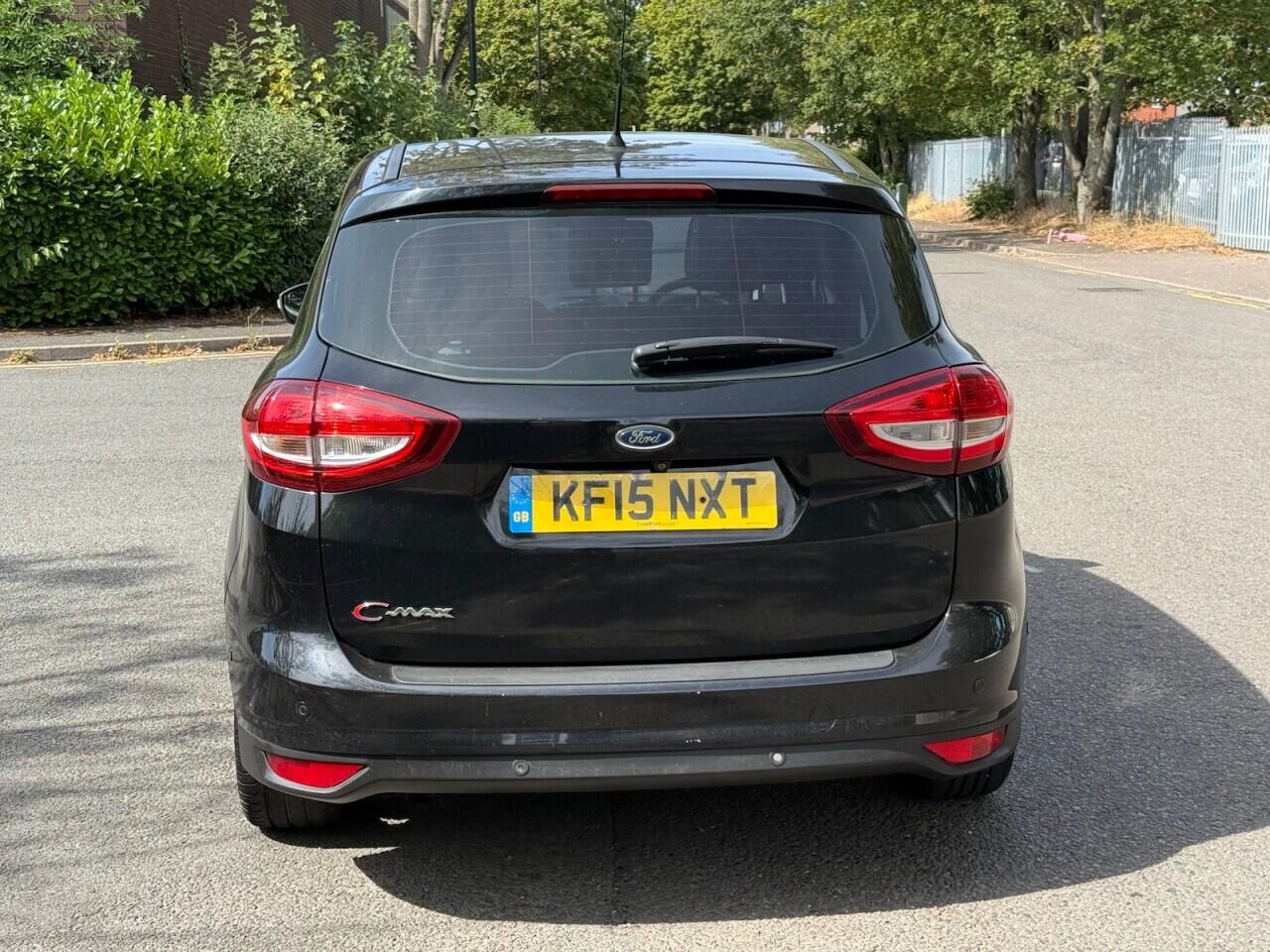 Ford C-Max view 6