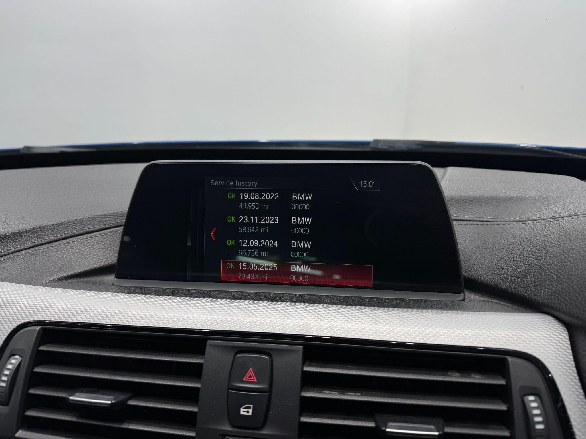 BMW 3 Series view 44