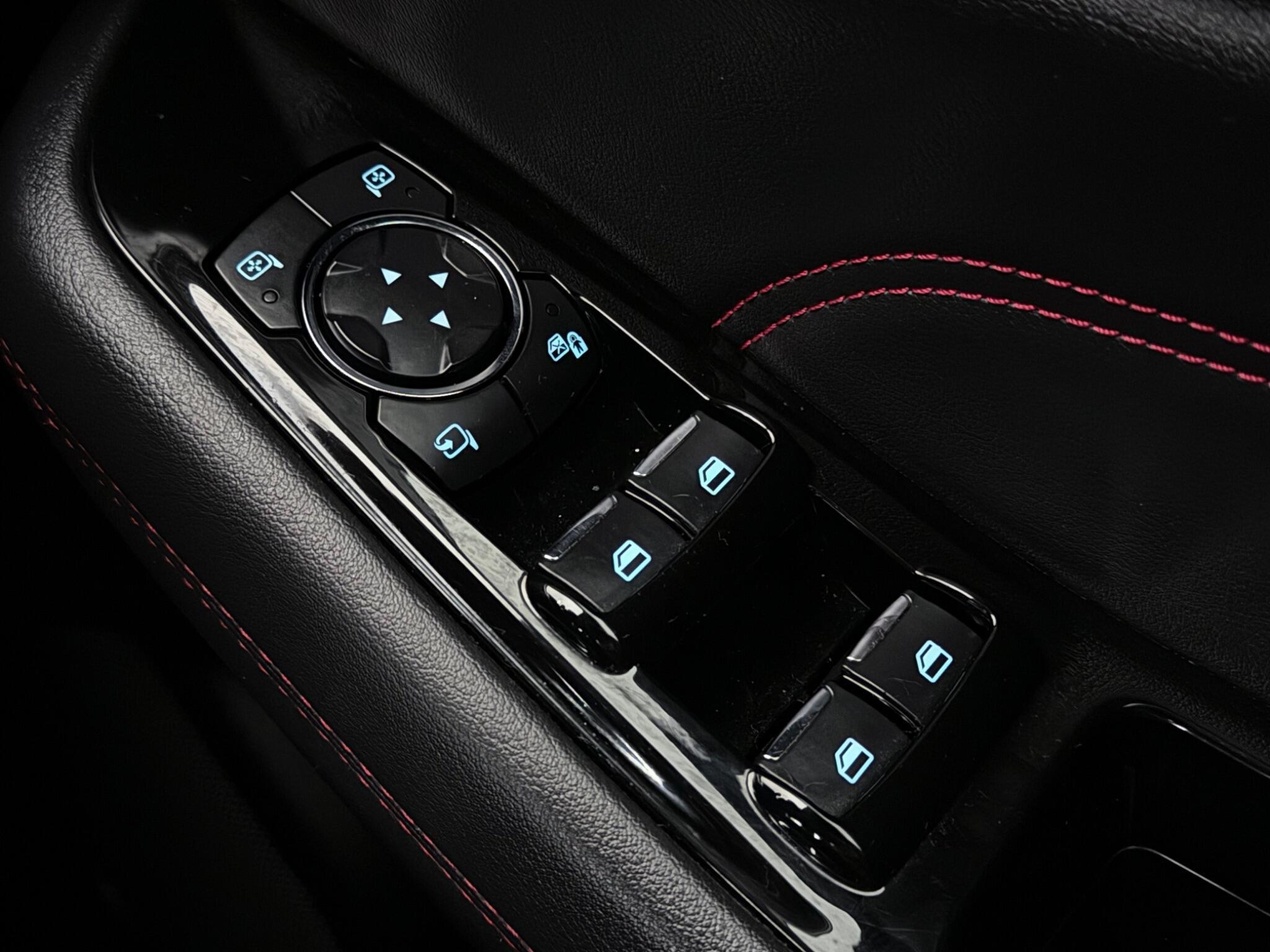 Ford S-Max view 17