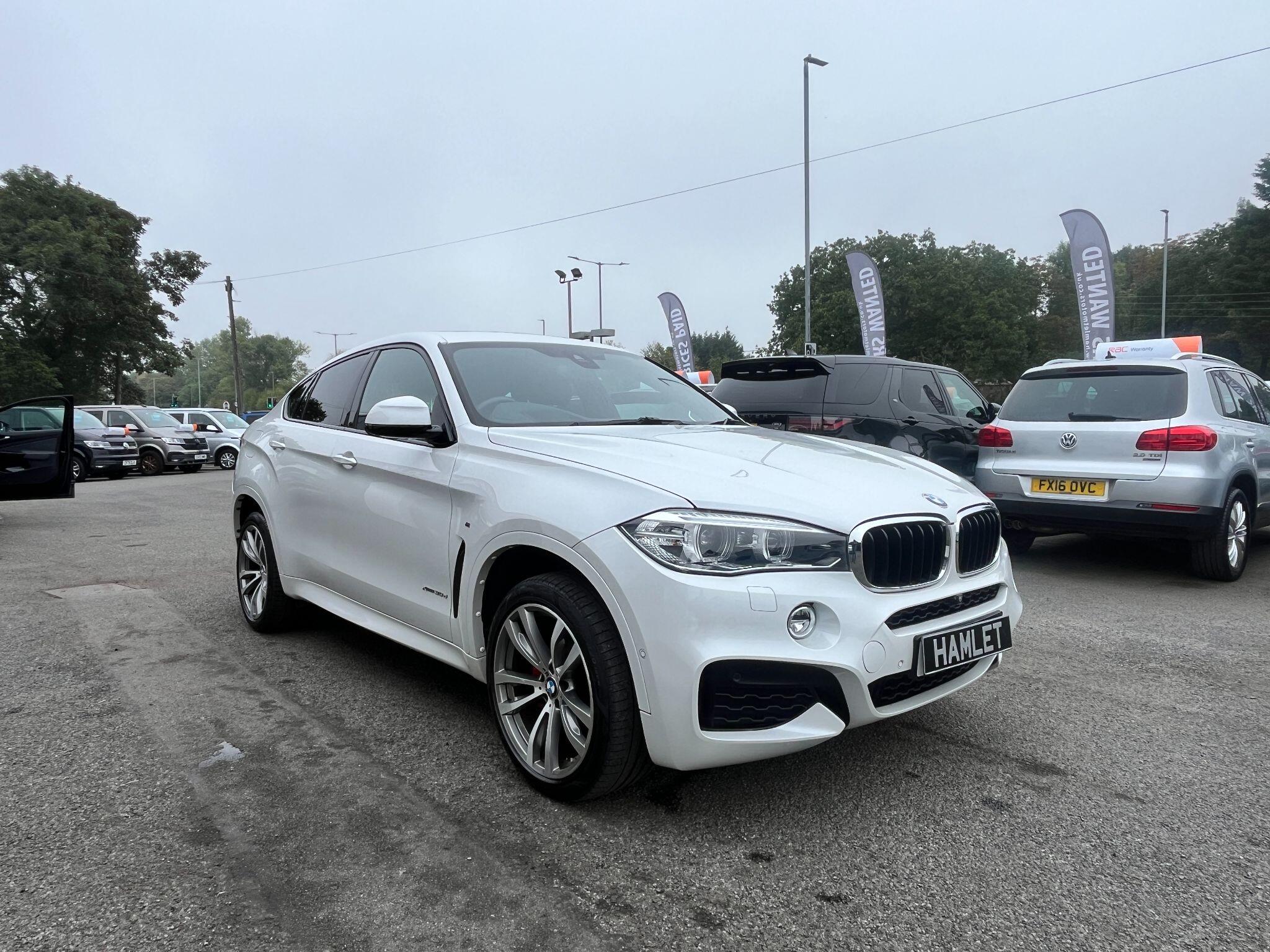 BMW X6 view 4