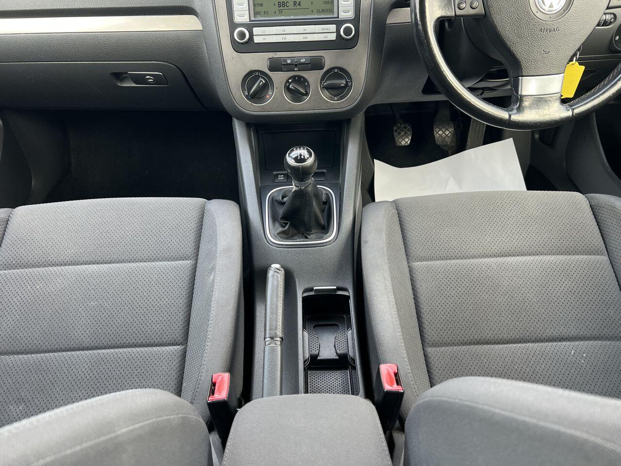 Volkswagen Golf view 28