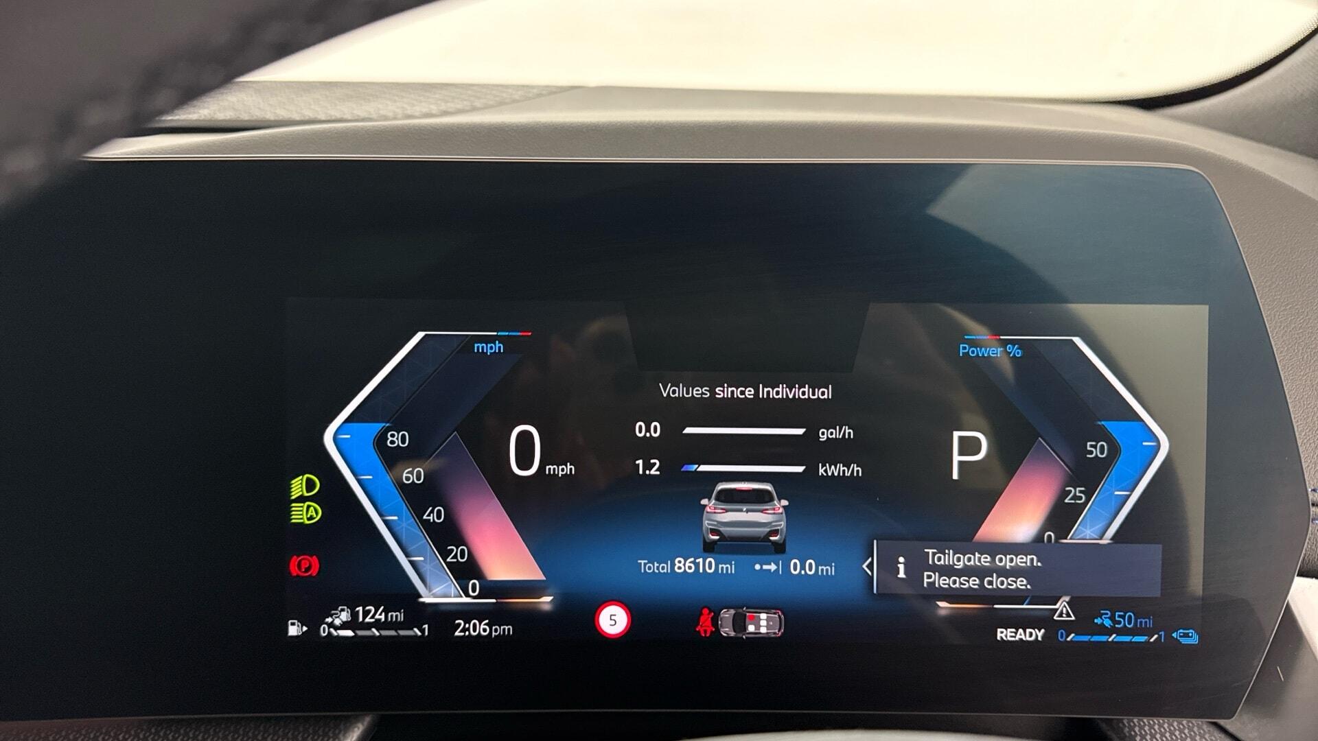 BMW 2 Series view 9
