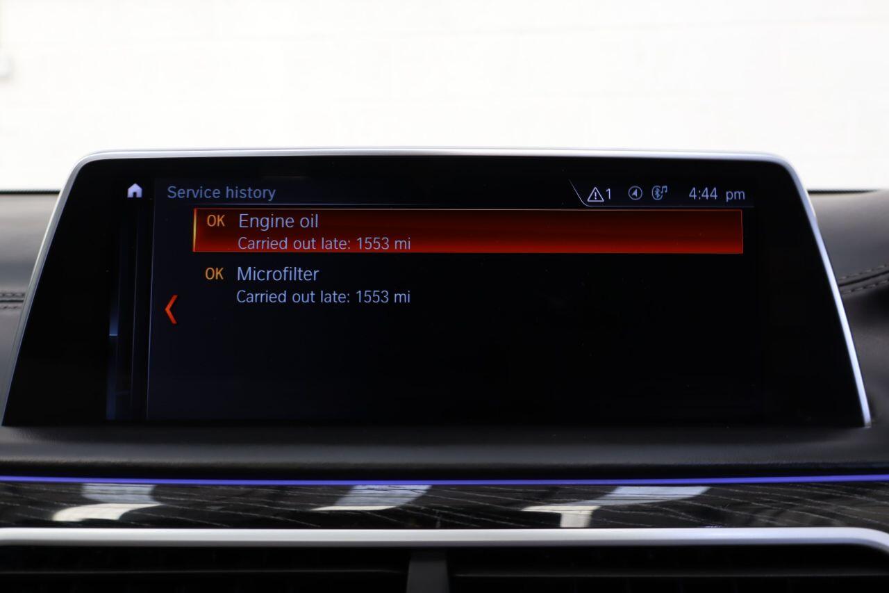 BMW 7 Series view 73