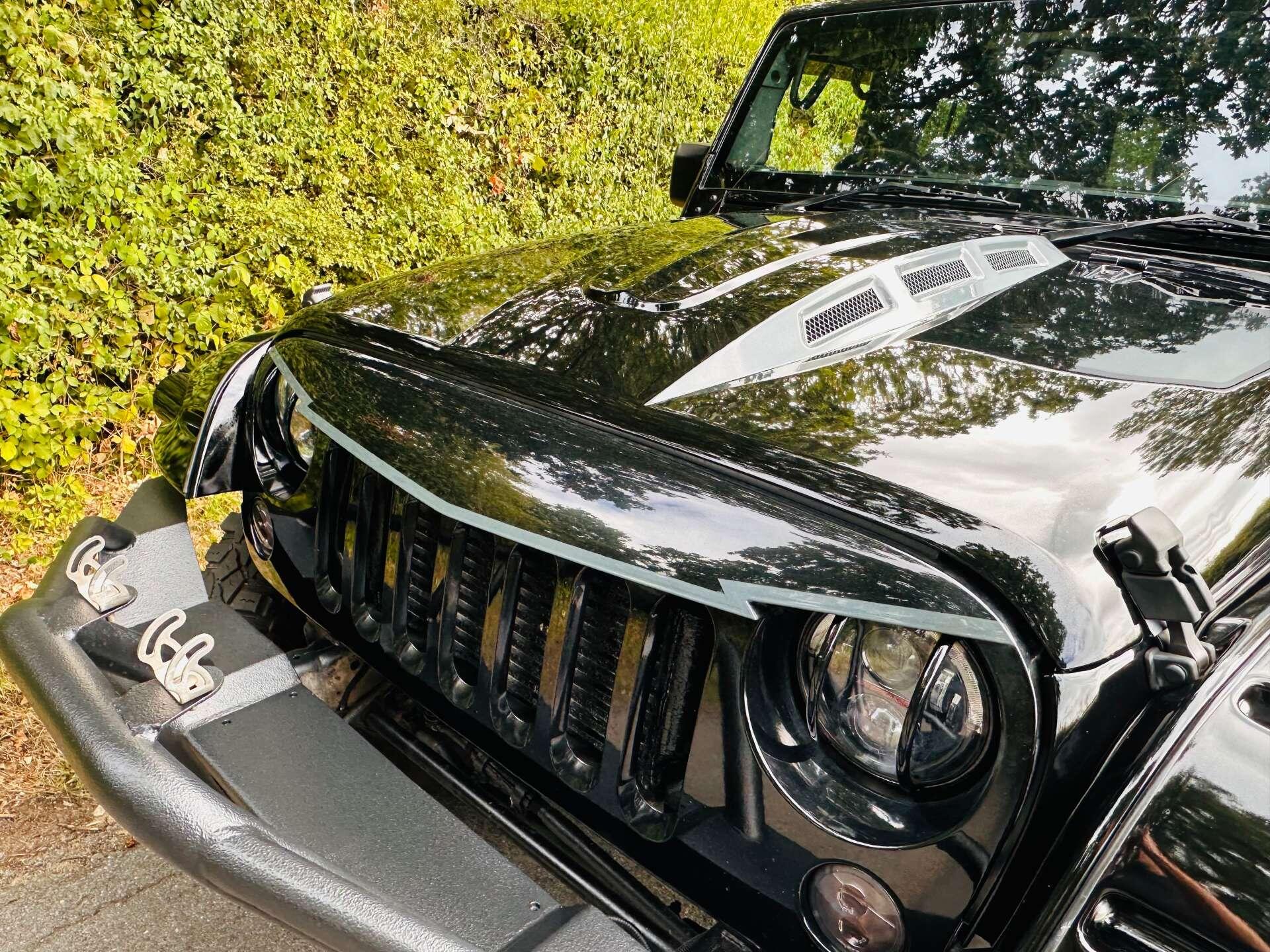 Jeep Wrangler view 38