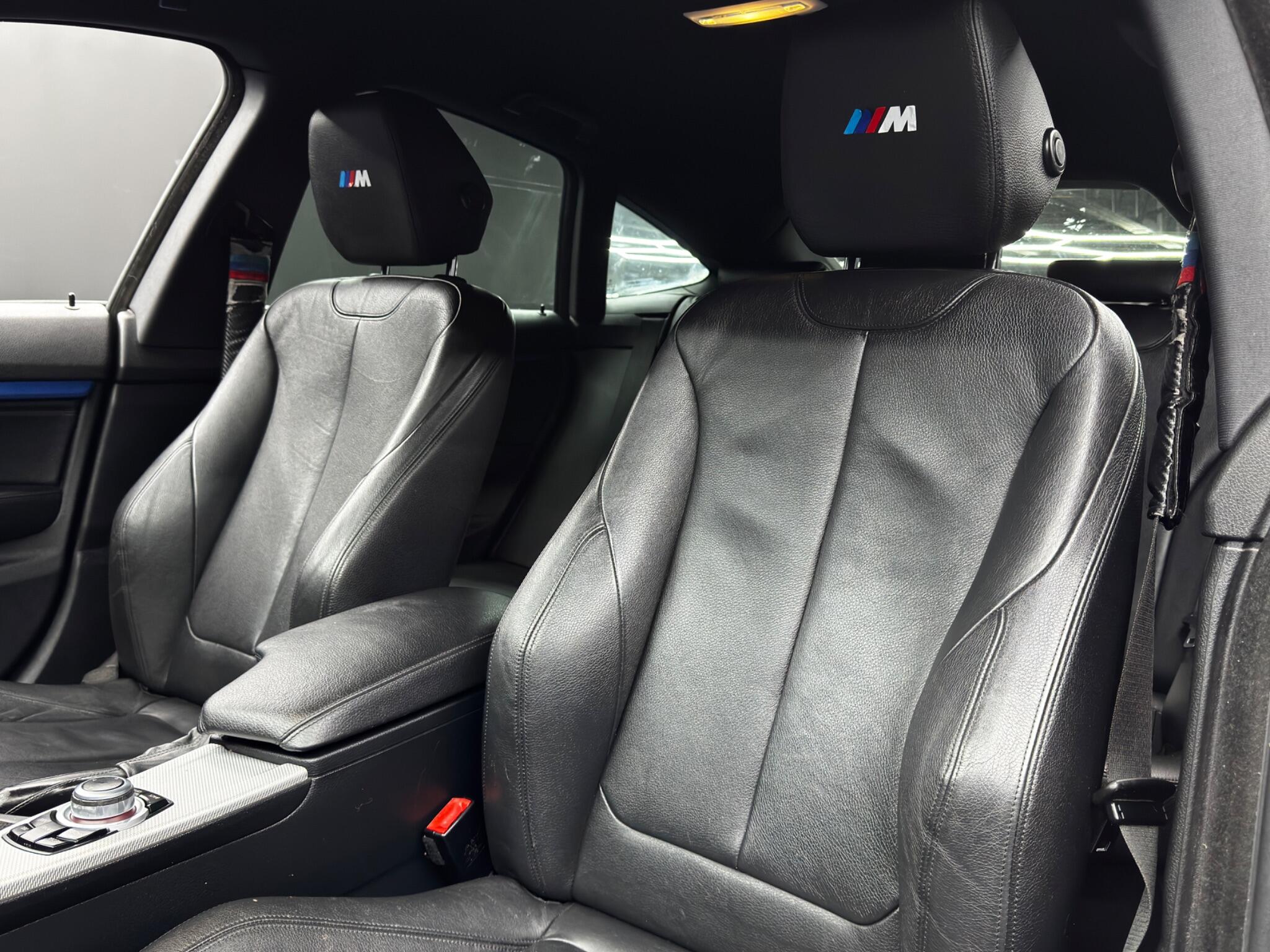 BMW 3 Series view 14