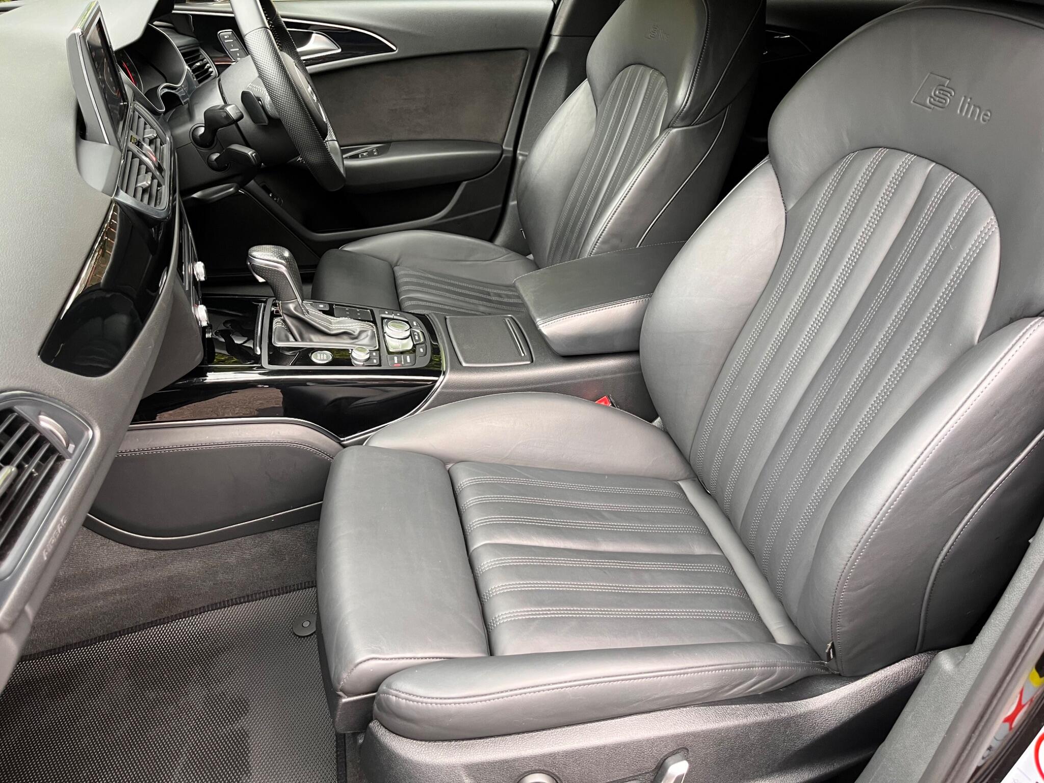 Audi A6 view 32