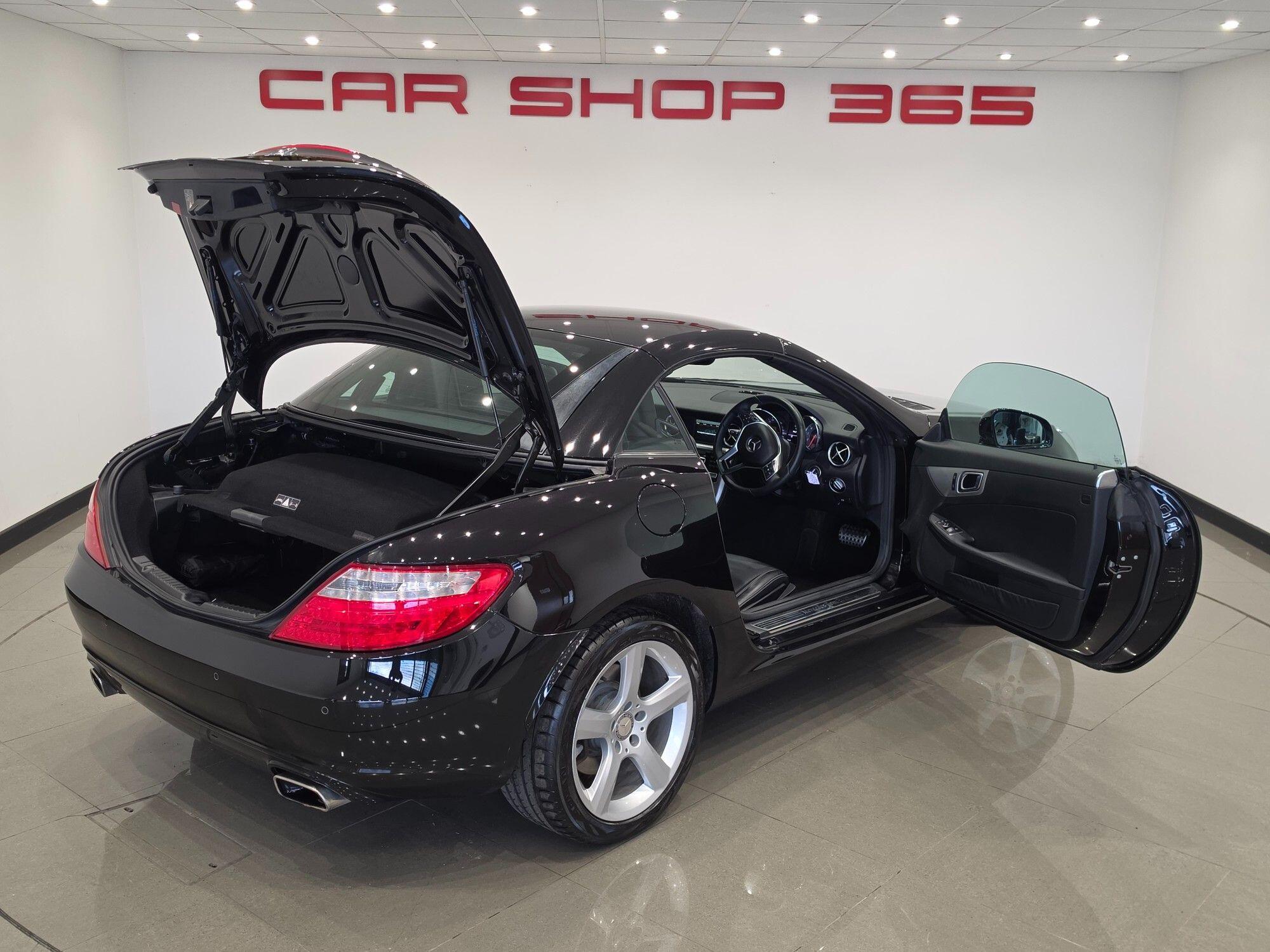 Mercedes-Benz SLK view 38