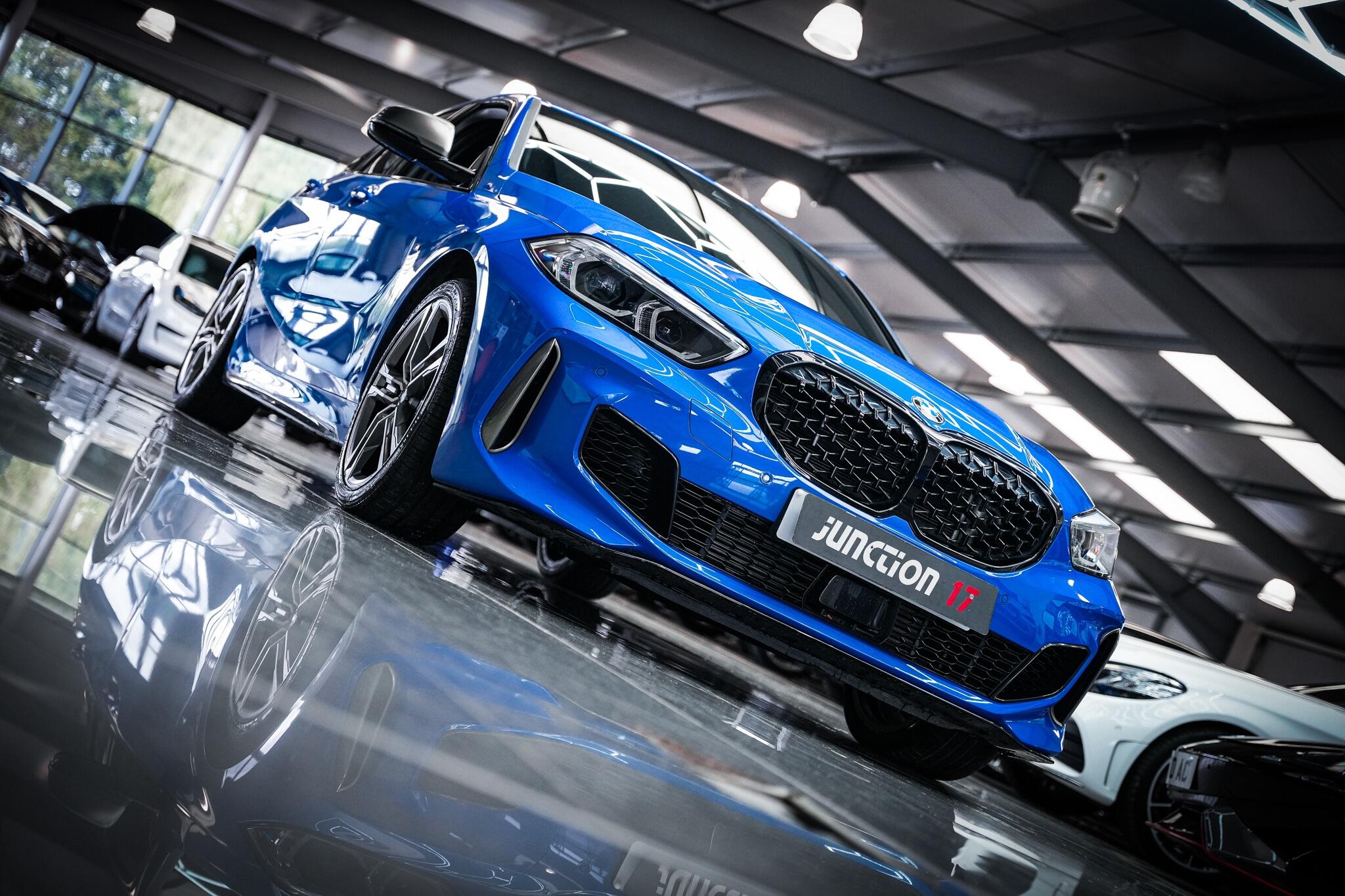 BMW 1 Series view 32