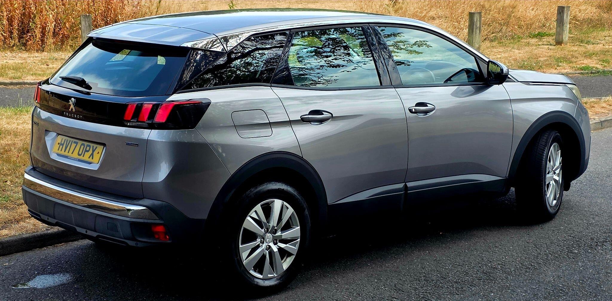 Peugeot 3008 view 12