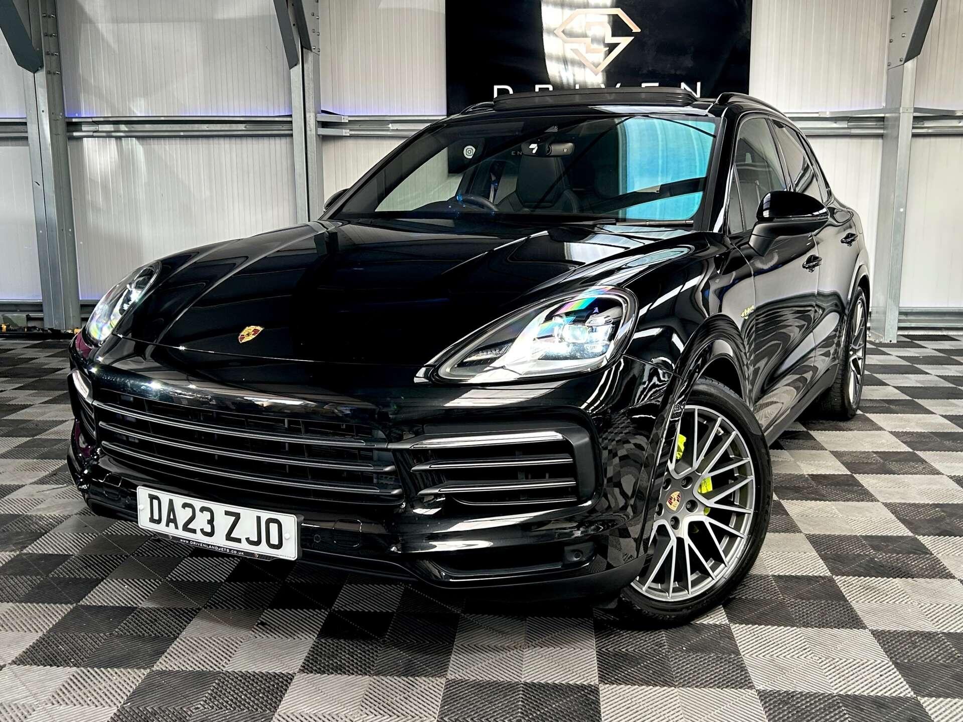 Porsche Cayenne view 4
