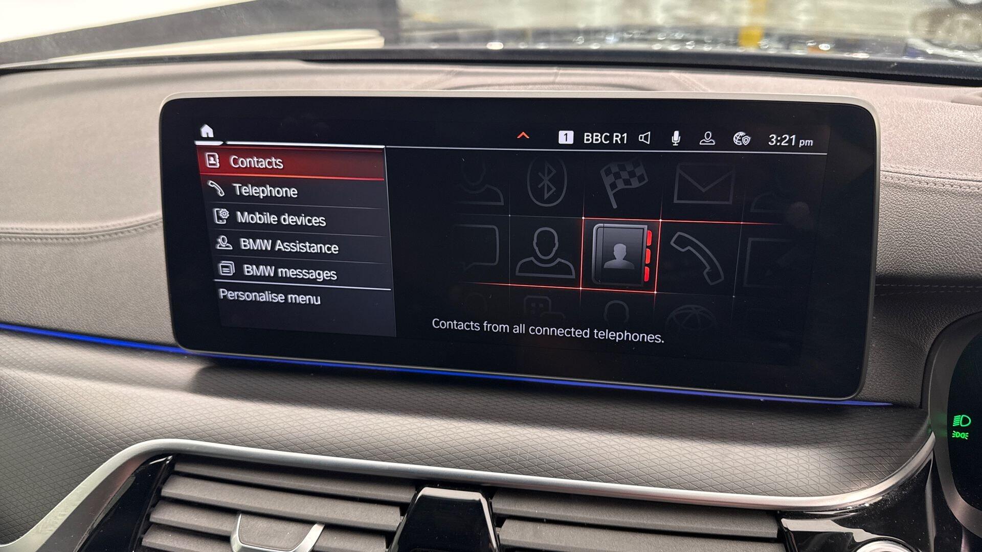 BMW 5 Series view 28