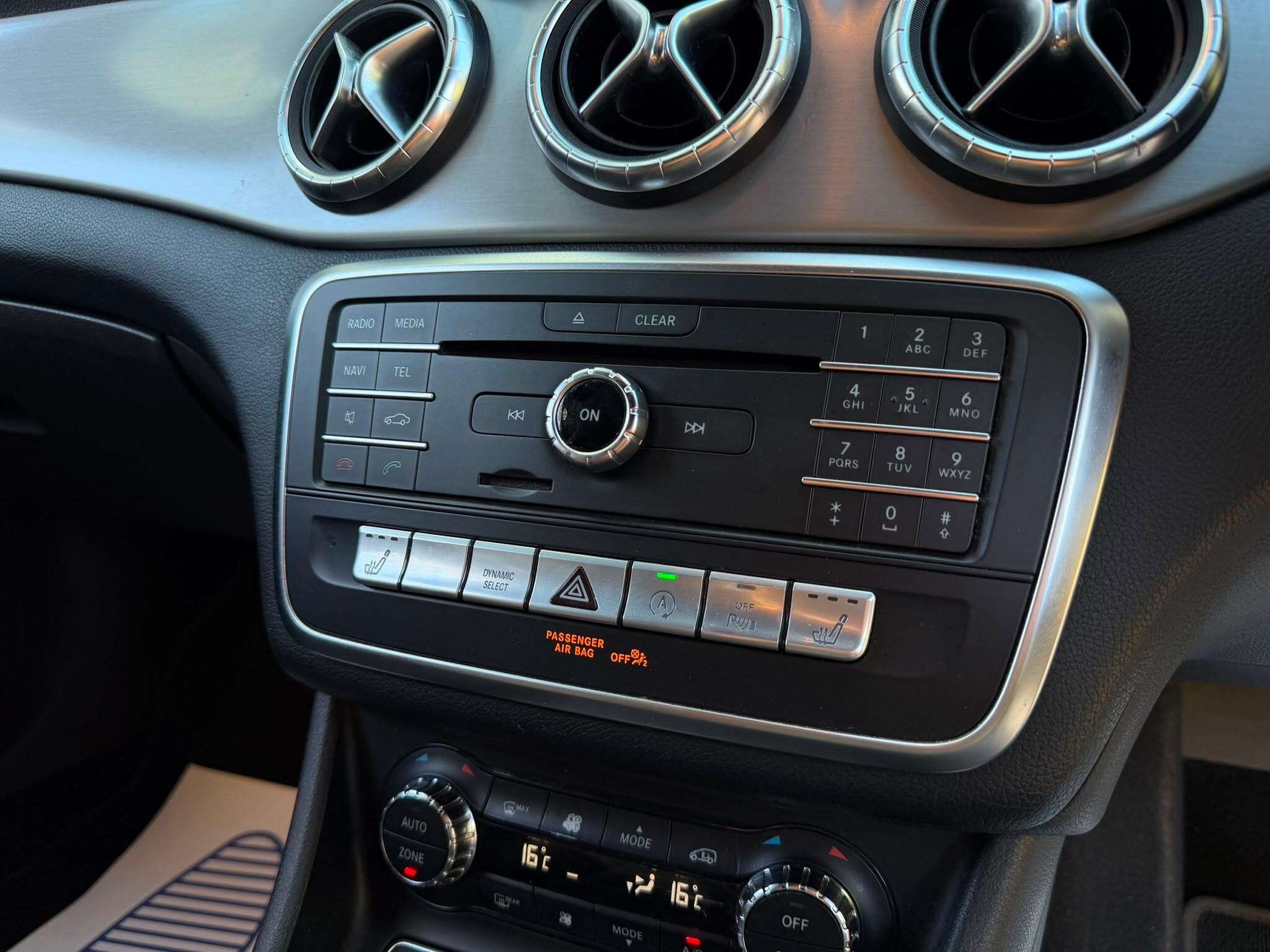 Mercedes-Benz CLA view 21