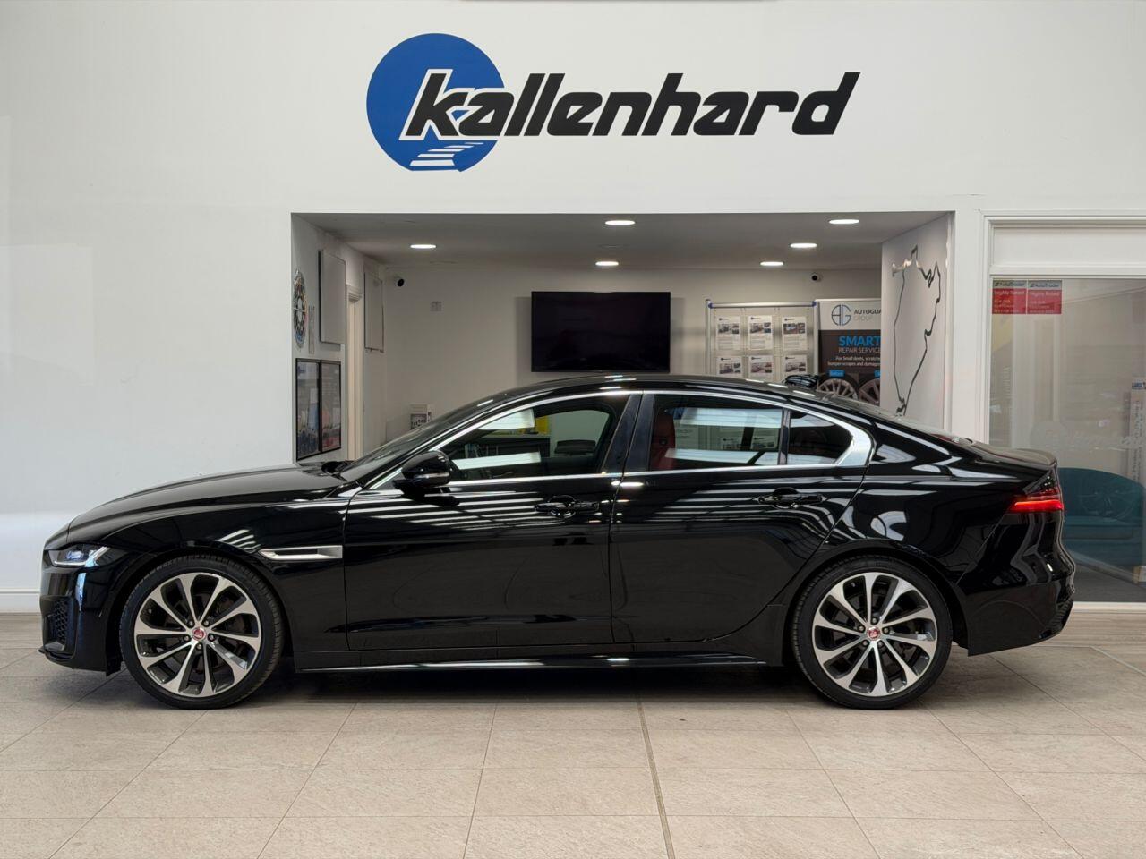 Jaguar Xe view 8
