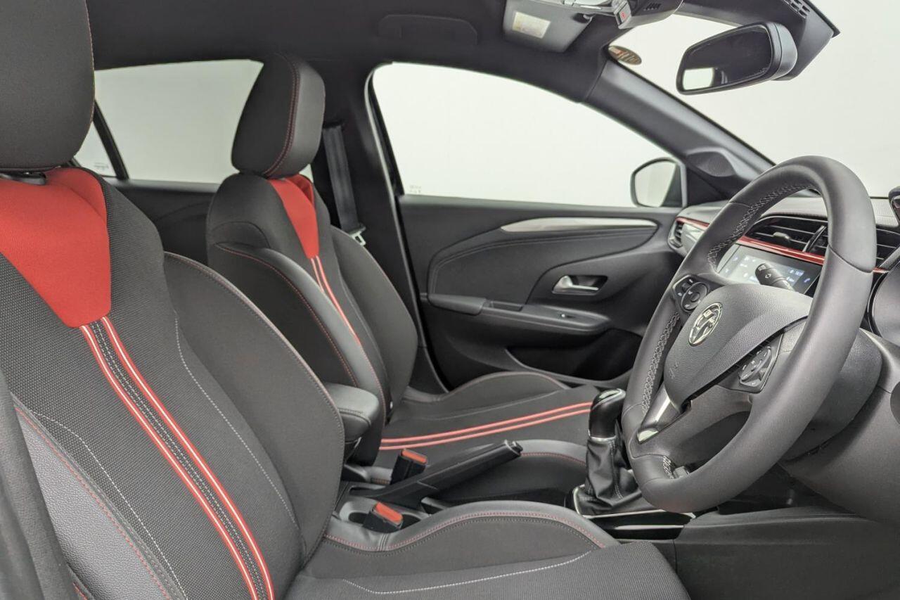 Vauxhall Corsa view 3