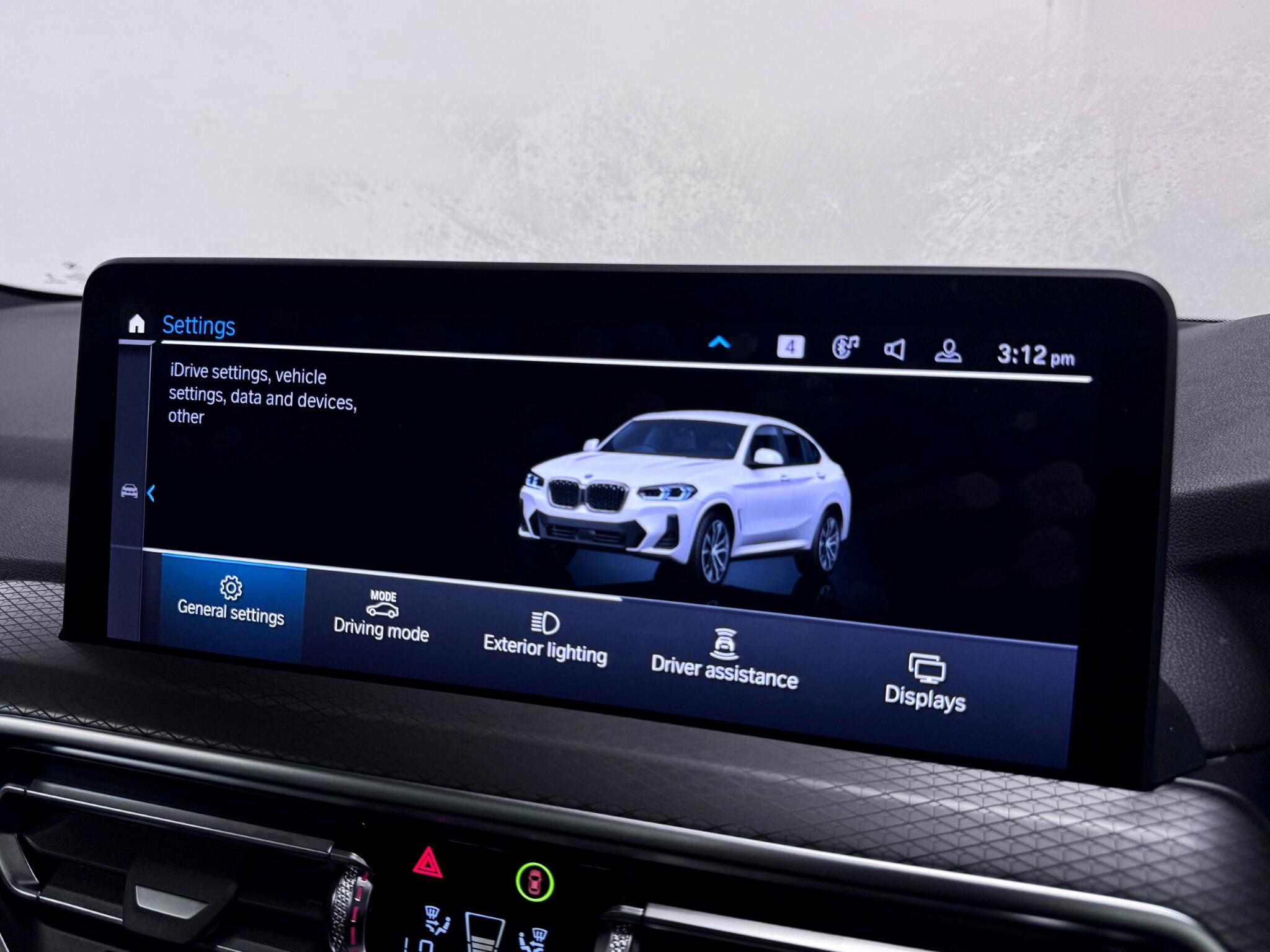 BMW X4 view 54