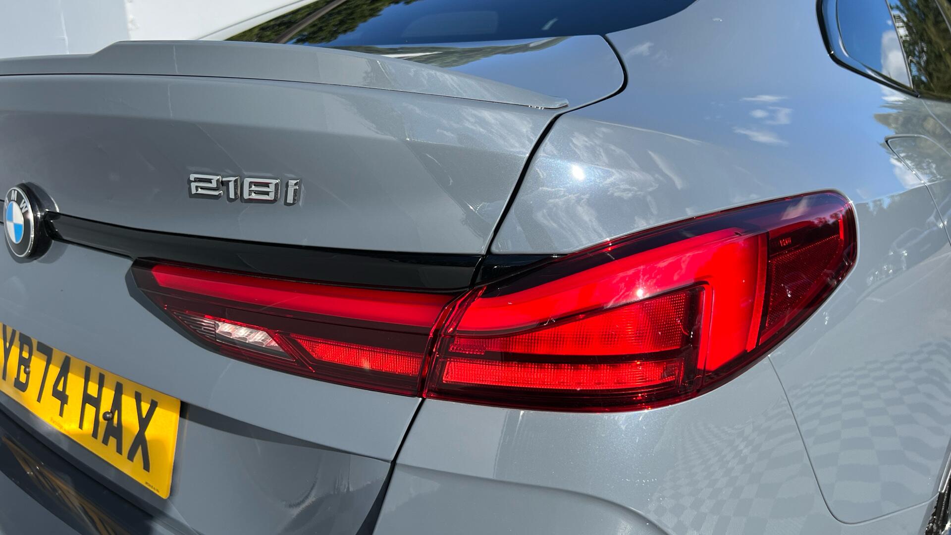 BMW 2 Series view 22