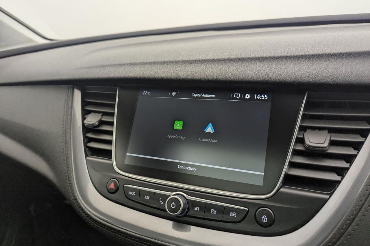 Vauxhall Grandland X view 18
